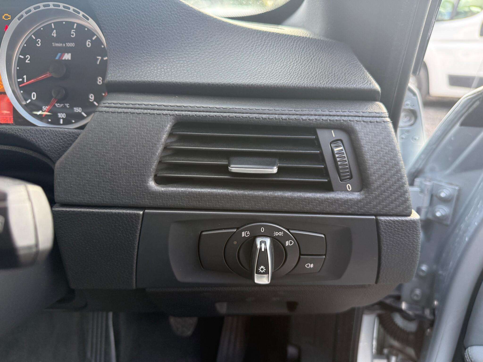 2012 BMW M3 2012 BMW M3