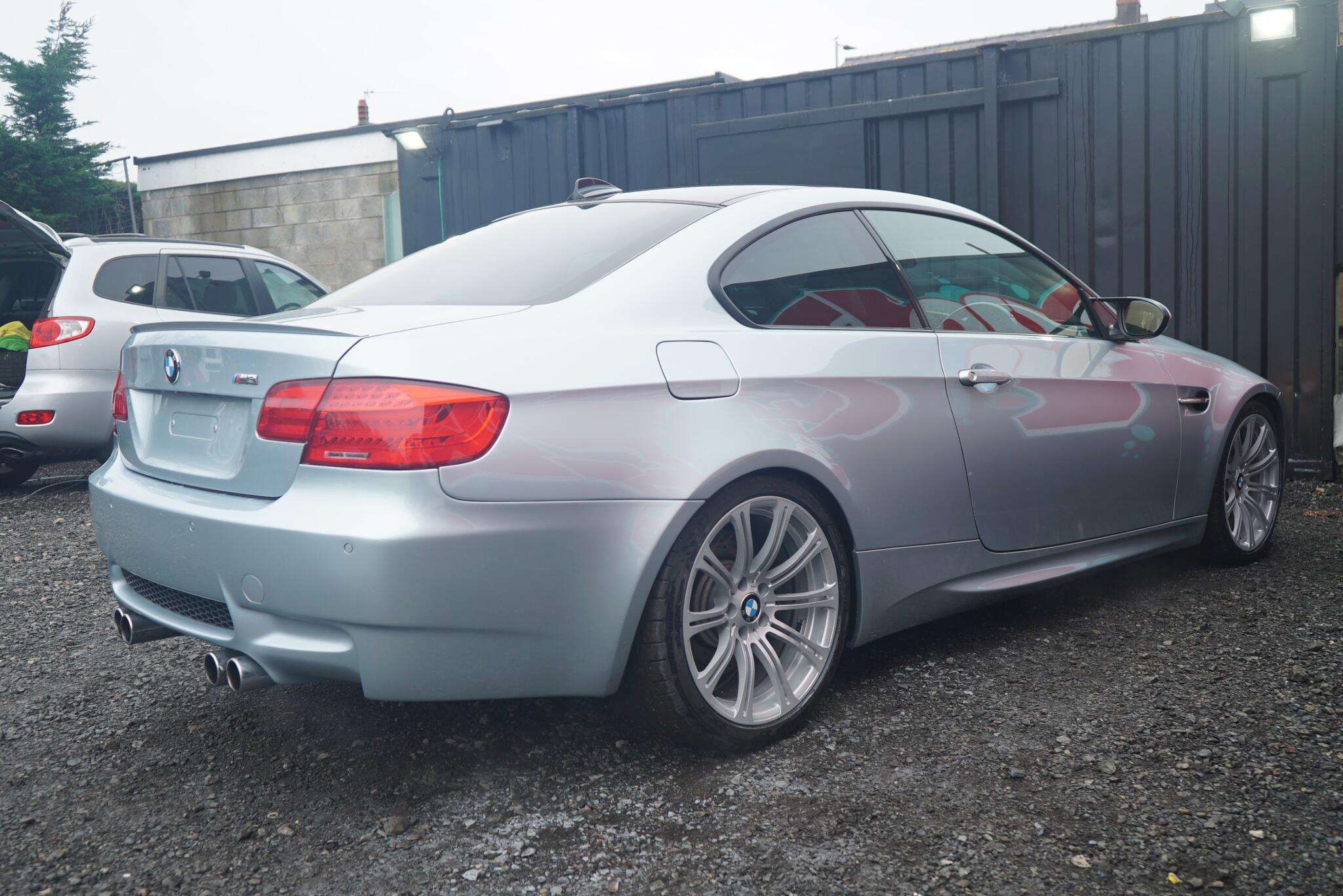 2012 BMW M3 2012 BMW M3