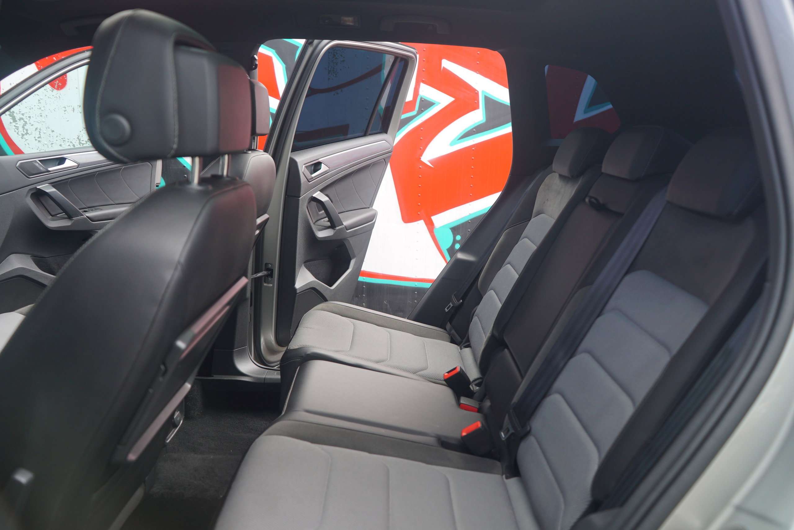 2017 VOLKSWAGEN TIGUAN 2017 VOLKSWAGEN TIGUAN