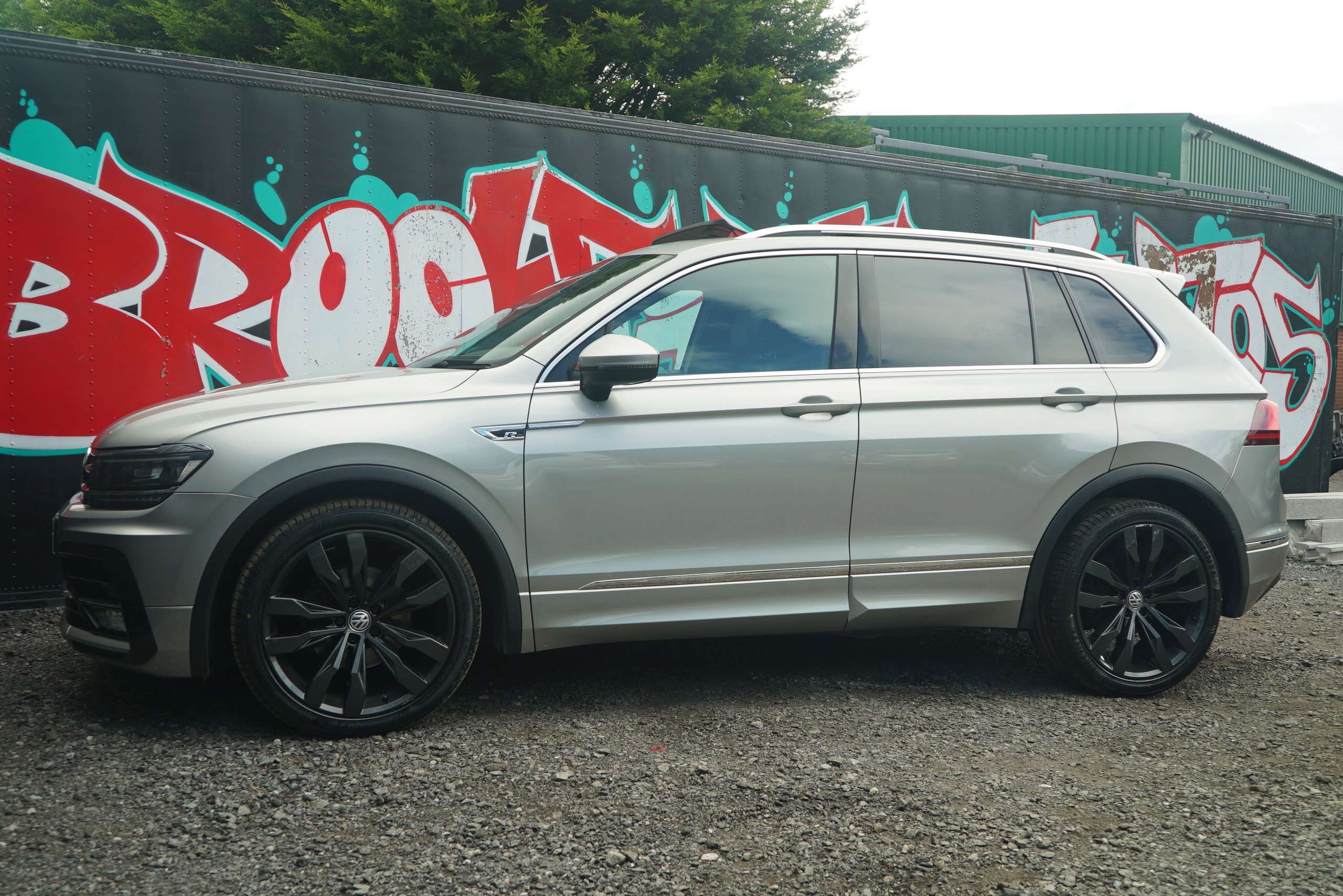 2017 VOLKSWAGEN TIGUAN 2017 VOLKSWAGEN TIGUAN