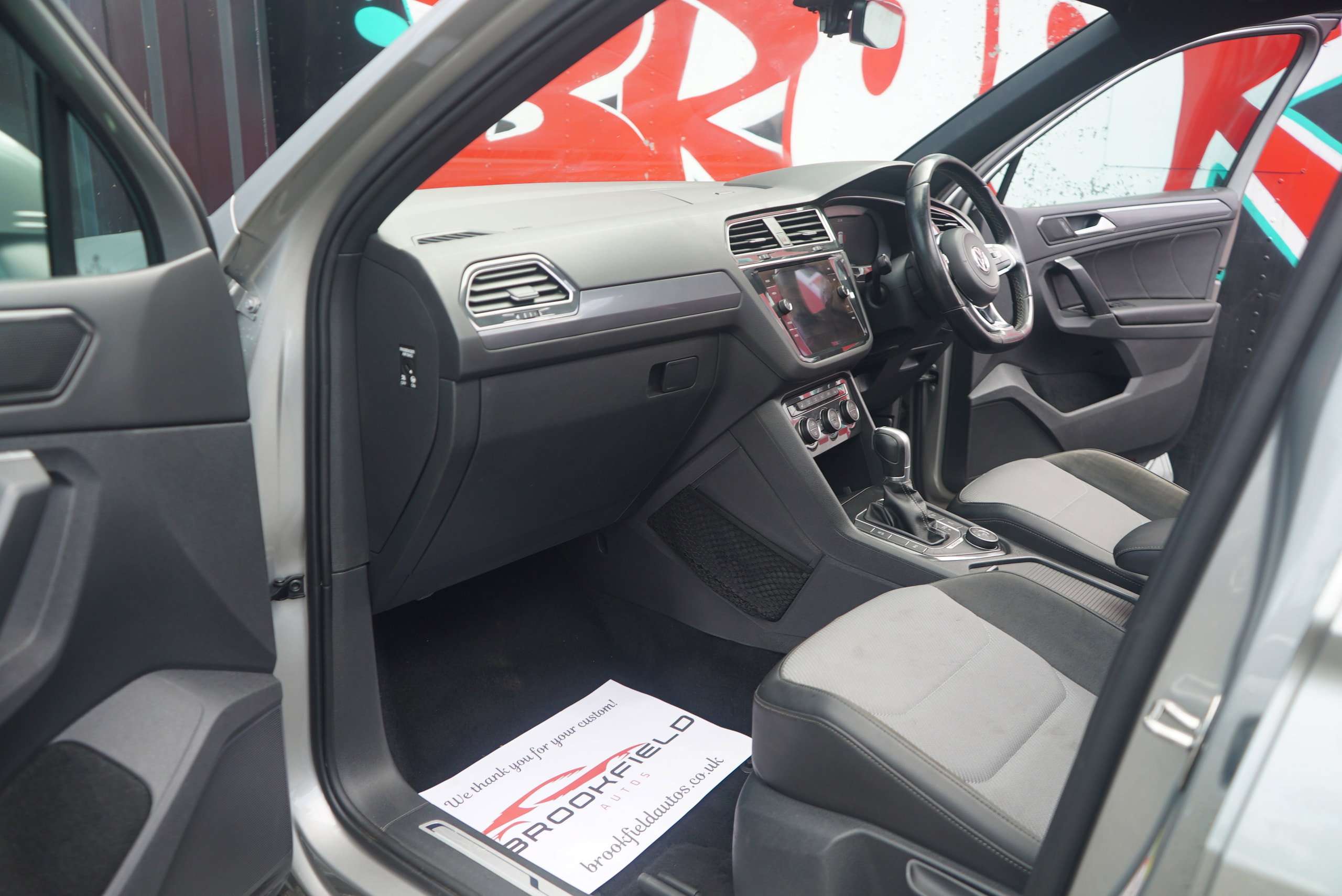 2017 VOLKSWAGEN TIGUAN 2017 VOLKSWAGEN TIGUAN