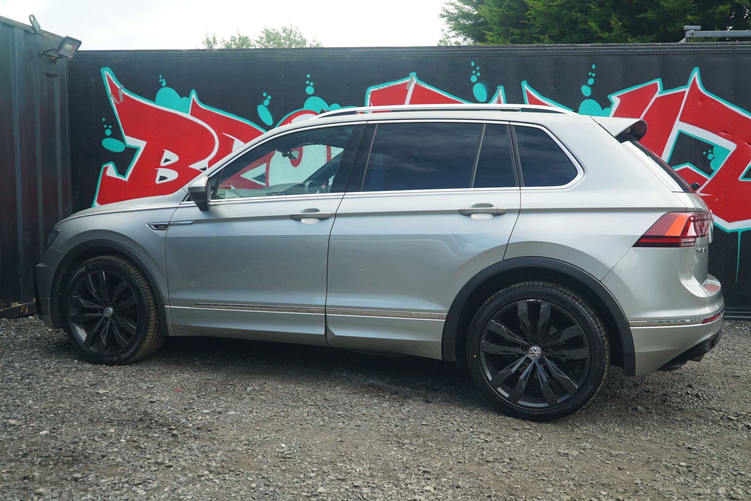 2017 VOLKSWAGEN TIGUAN 2017 VOLKSWAGEN TIGUAN