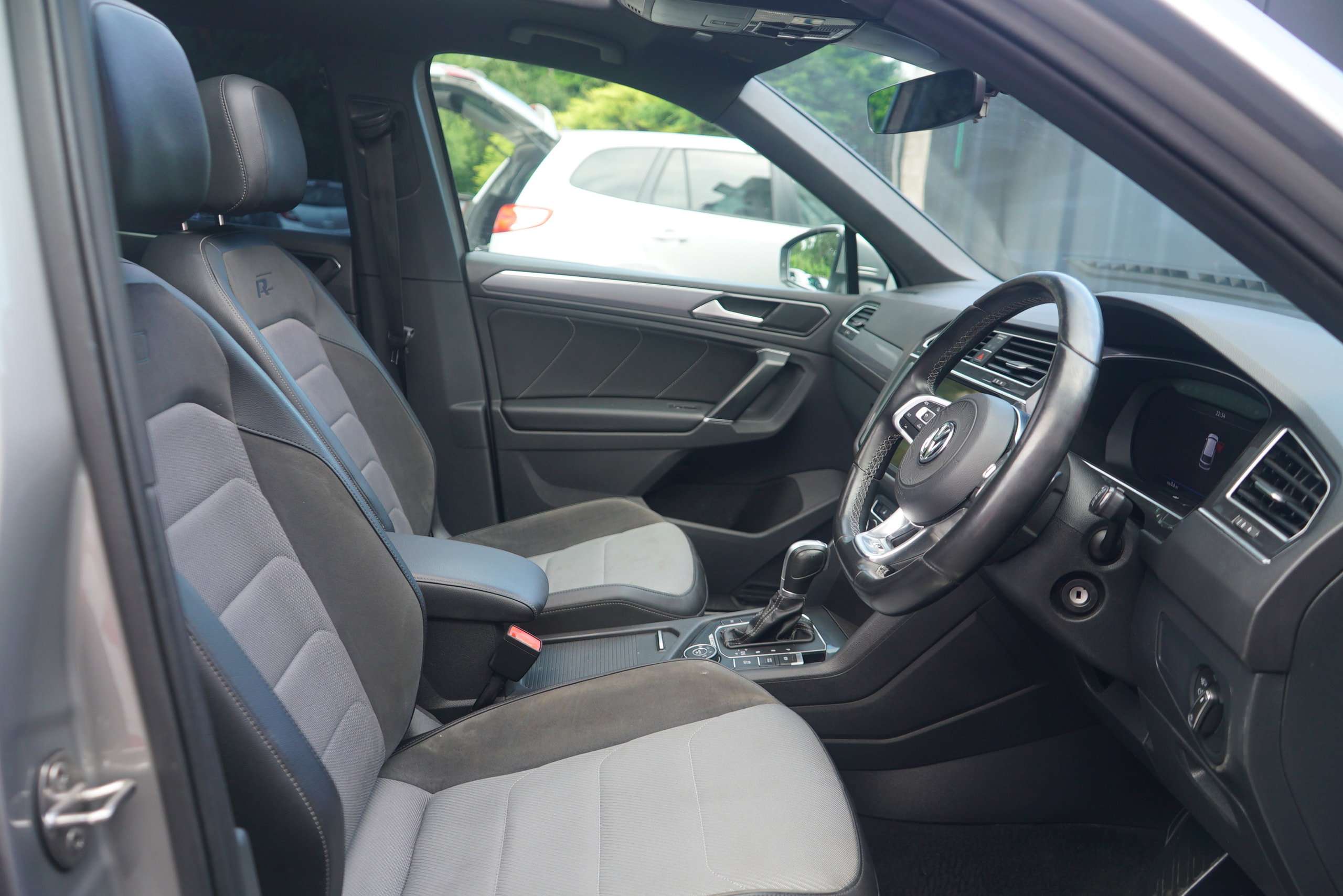 2017 VOLKSWAGEN TIGUAN 2017 VOLKSWAGEN TIGUAN