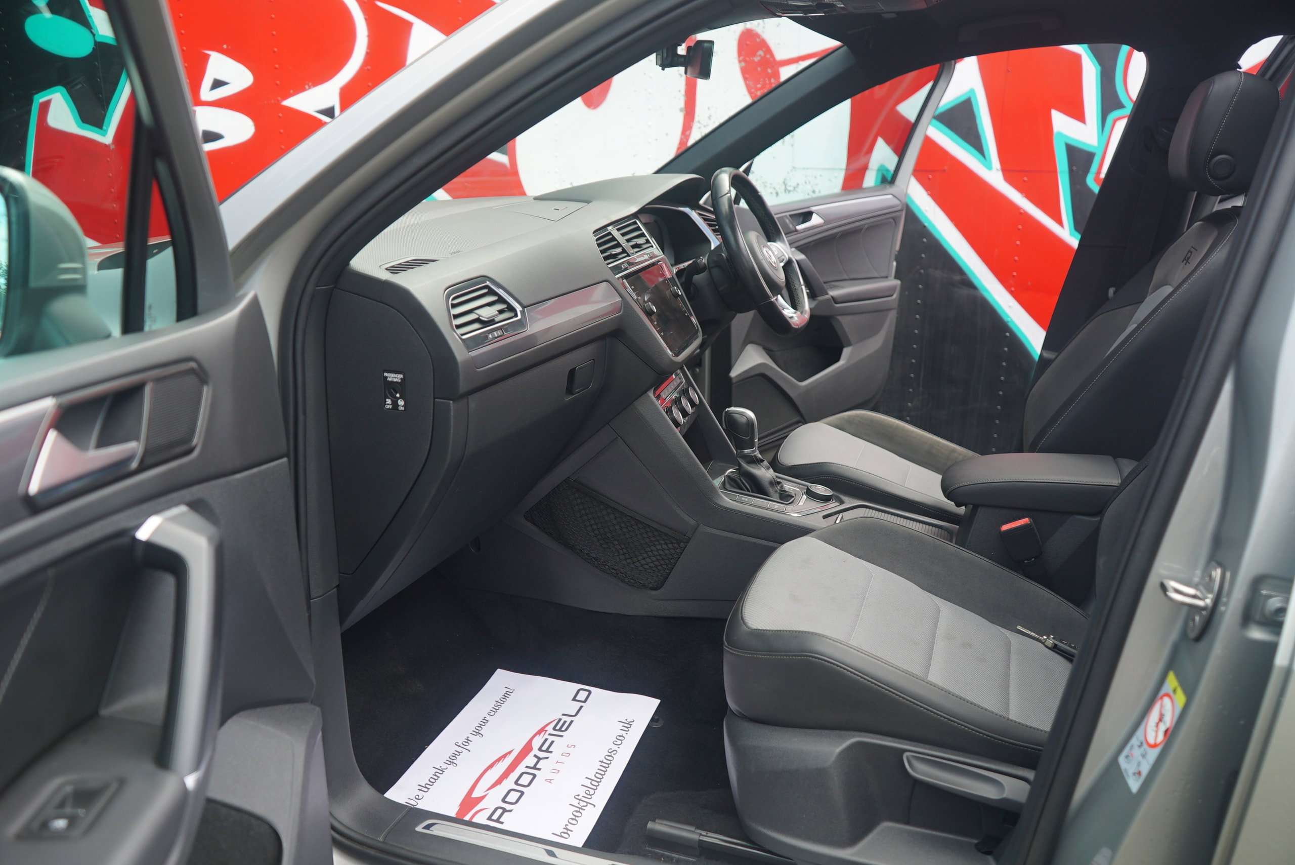 2017 VOLKSWAGEN TIGUAN 2017 VOLKSWAGEN TIGUAN