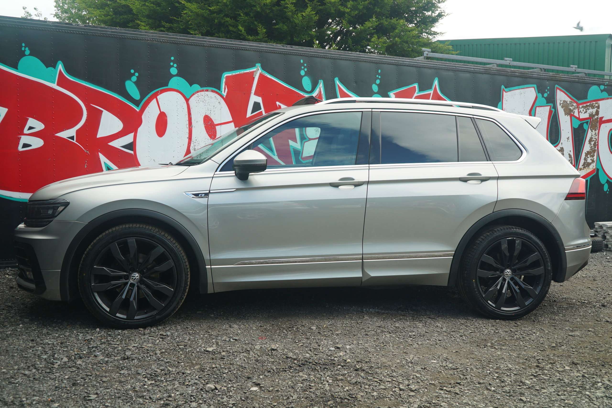 2017 VOLKSWAGEN TIGUAN 2017 VOLKSWAGEN TIGUAN