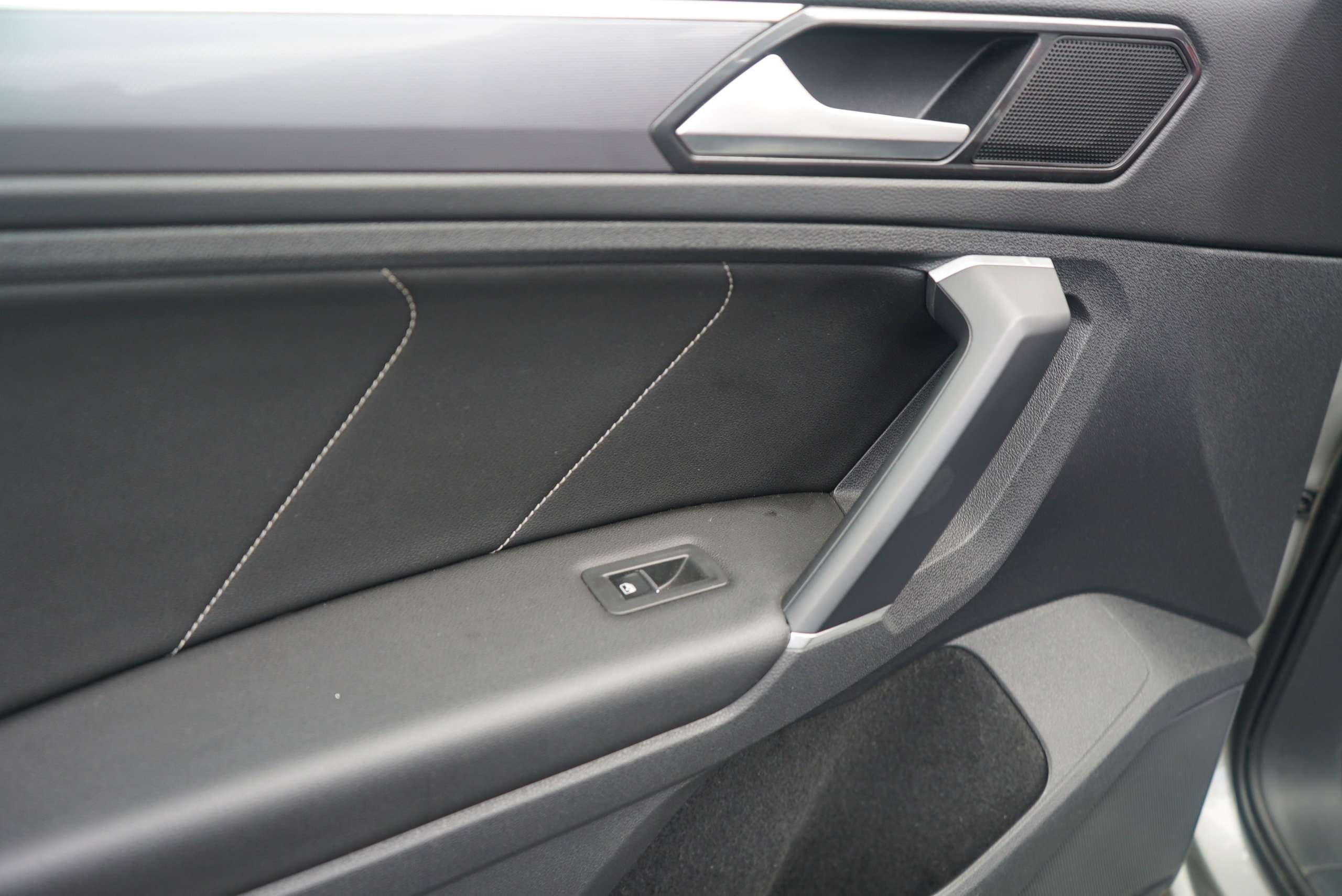 2017 VOLKSWAGEN TIGUAN 2017 VOLKSWAGEN TIGUAN