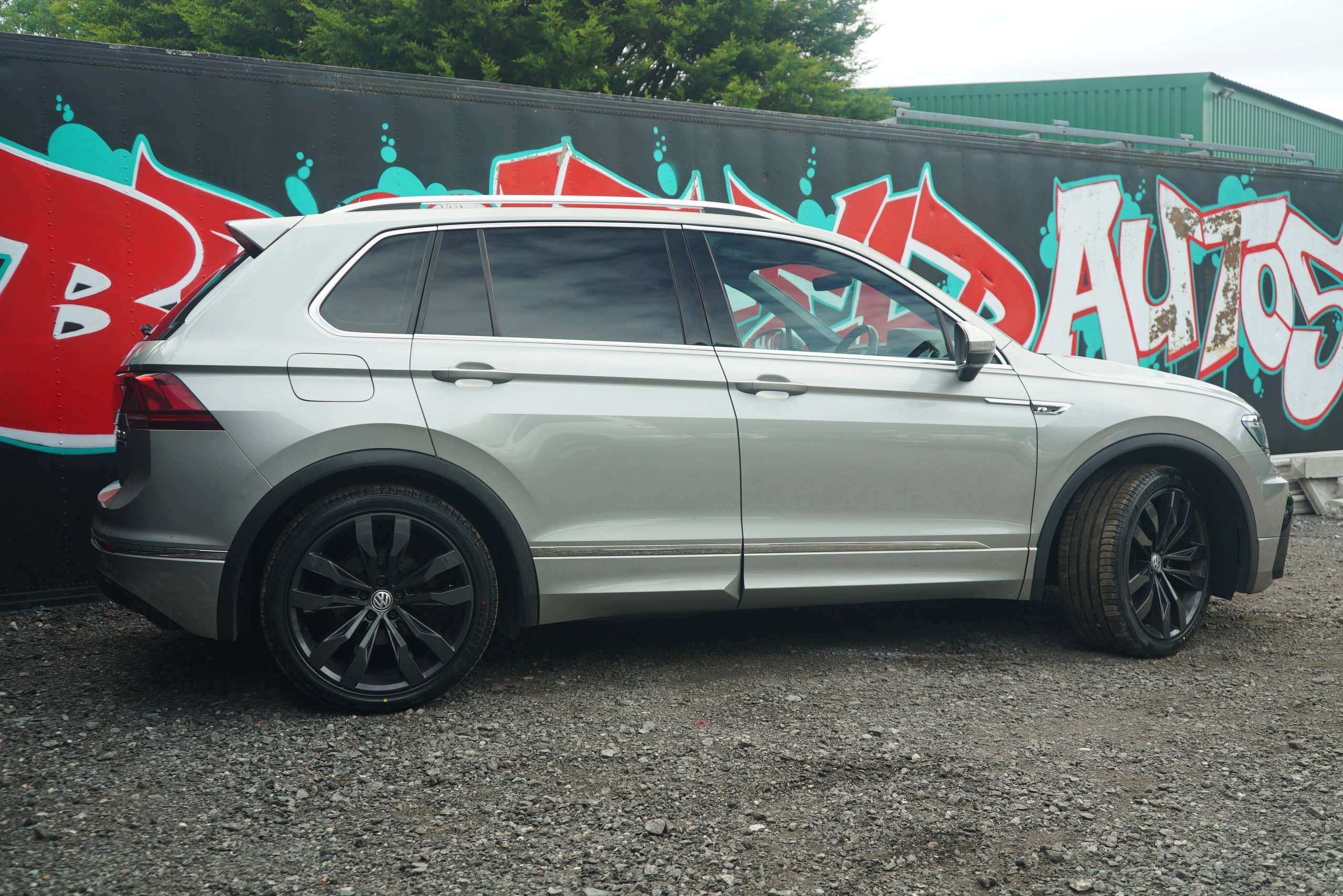 2017 VOLKSWAGEN TIGUAN 2017 VOLKSWAGEN TIGUAN