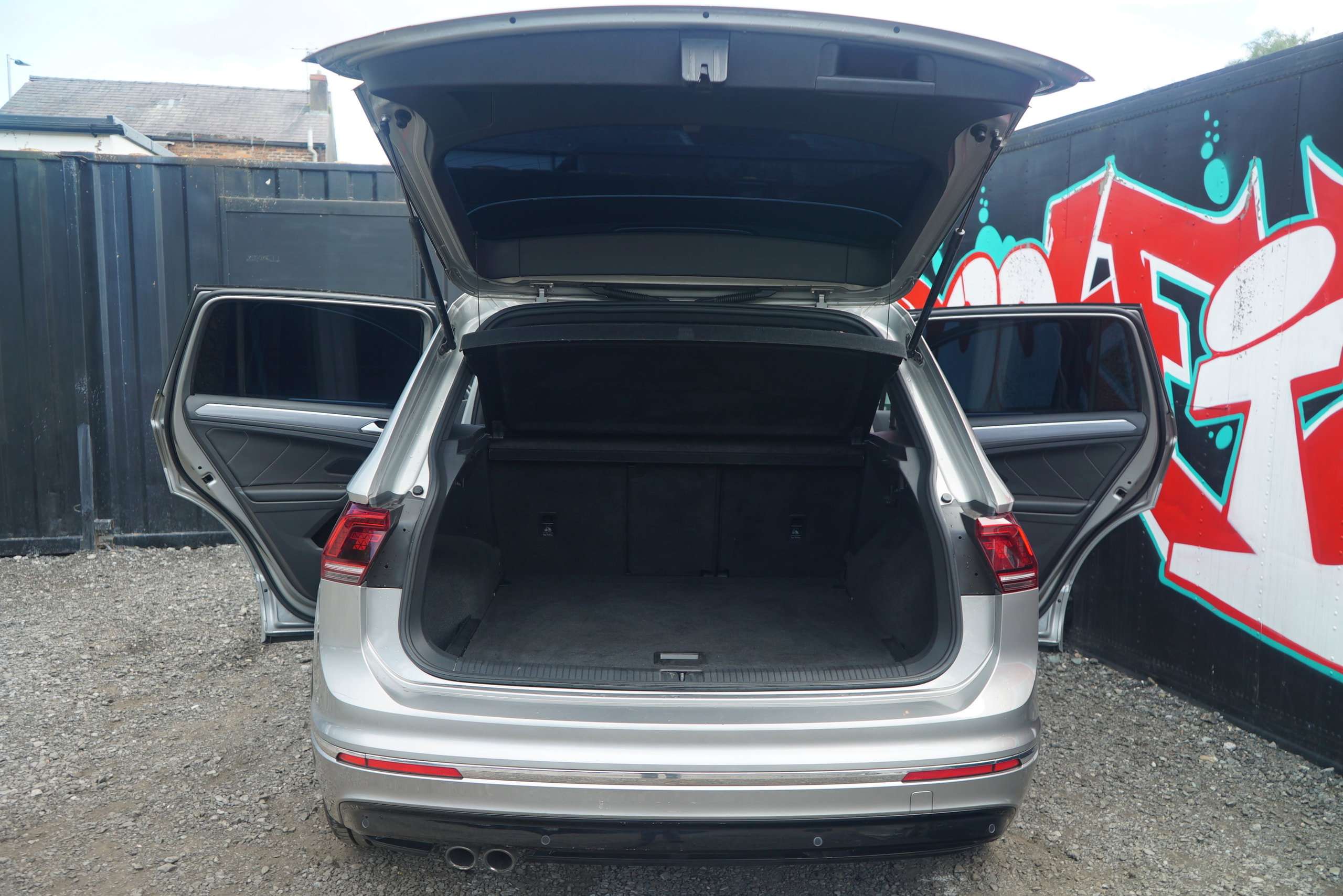 2017 VOLKSWAGEN TIGUAN 2017 VOLKSWAGEN TIGUAN