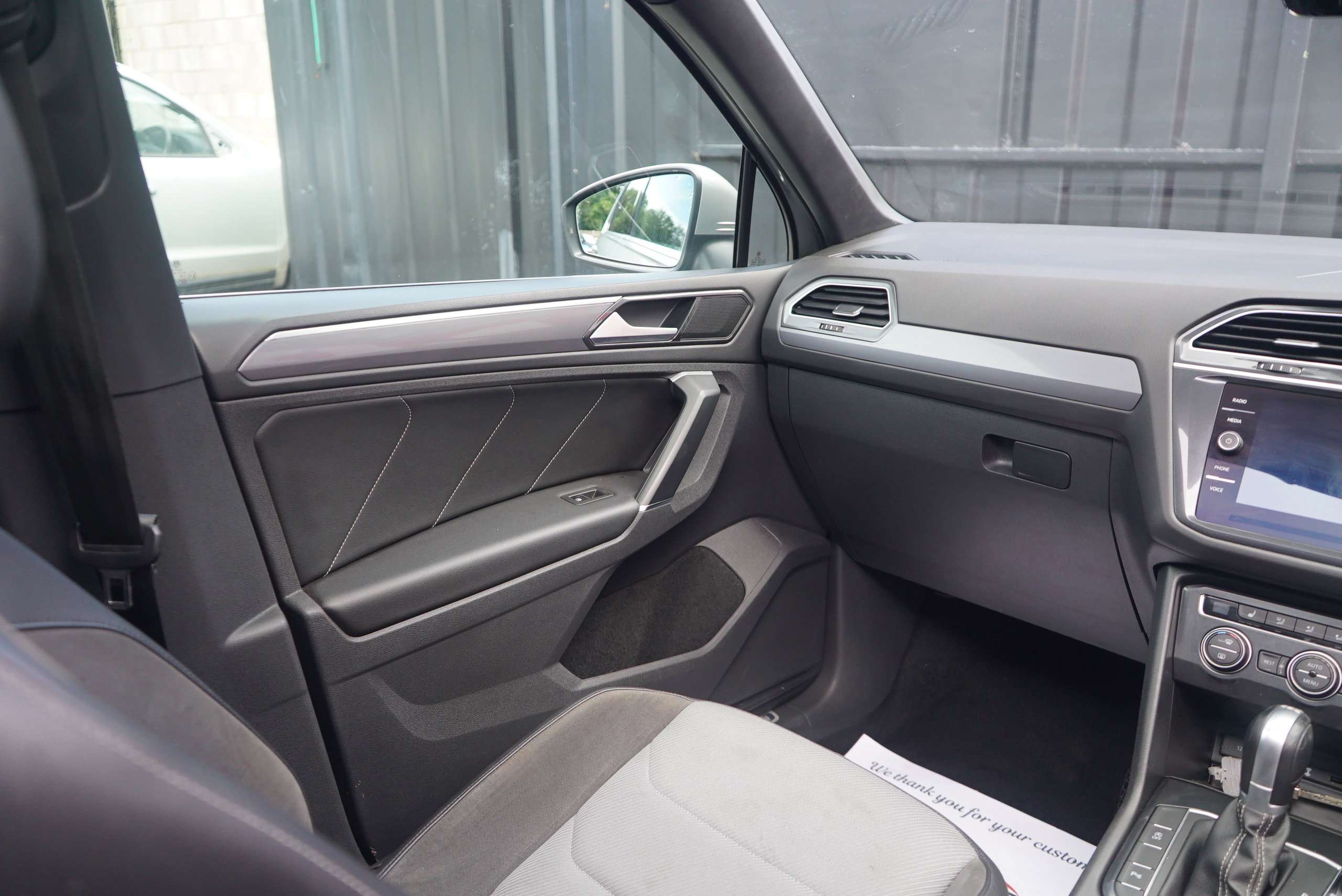 2017 VOLKSWAGEN TIGUAN 2017 VOLKSWAGEN TIGUAN