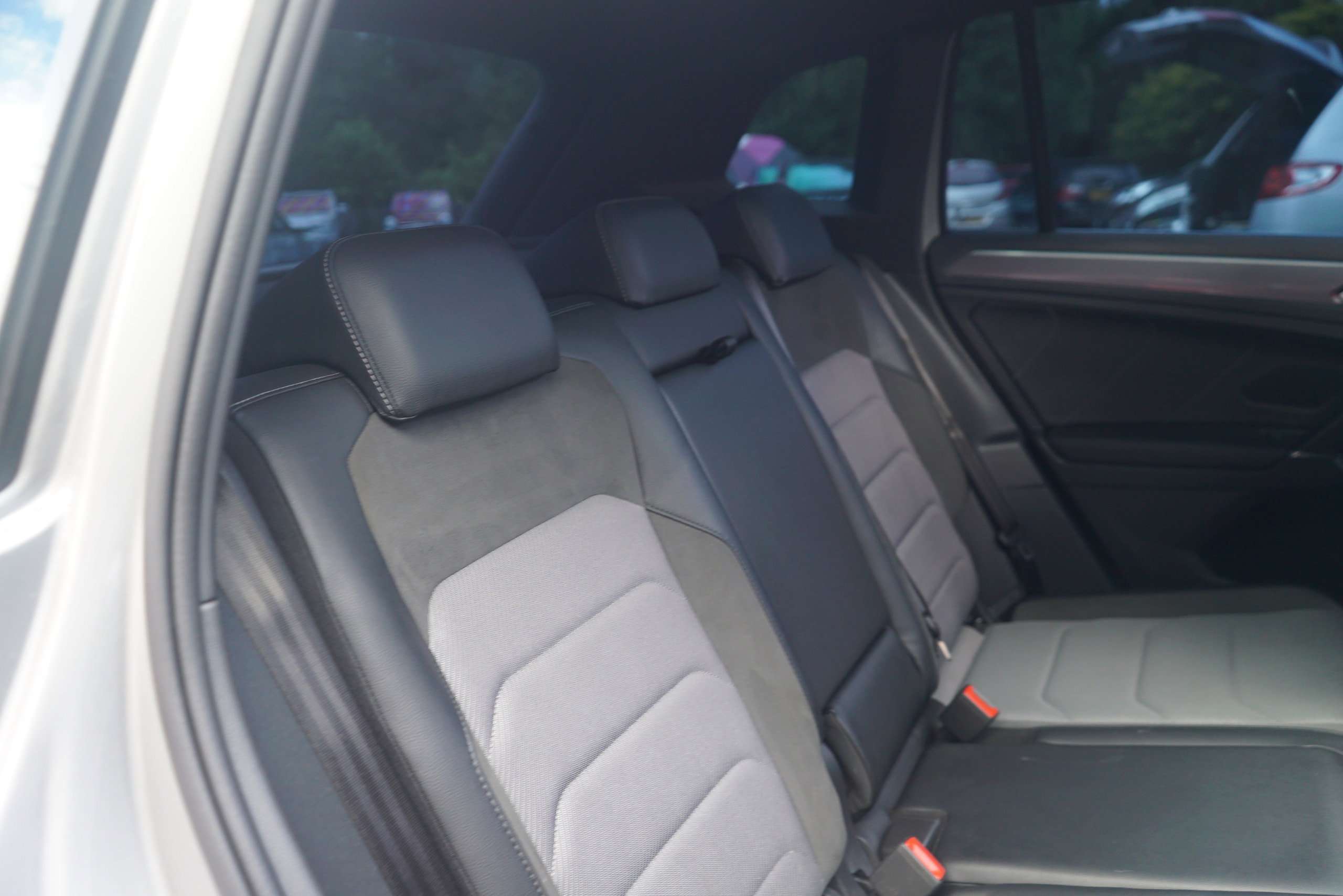 2017 VOLKSWAGEN TIGUAN 2017 VOLKSWAGEN TIGUAN