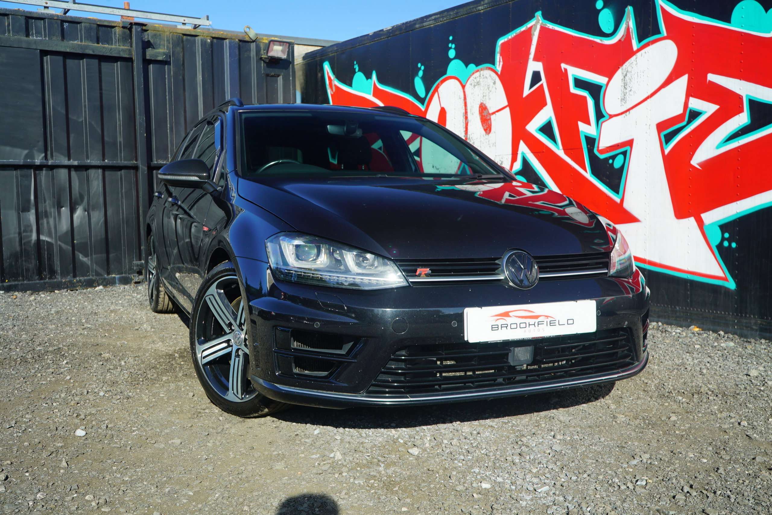 A 2017 VOLKSWAGEN GOLF 2.0 TSI BlueMotion Tech R Estate 5dr Petrol DSG 4MOTION Euro 6 (s/s) (300 ps) A 2017 VOLKSWAGEN GOLF 2.0 TSI BlueMotion Tech R Estate 5dr Petrol DSG 4MOTION Euro 6 (s/s) (300 ps)