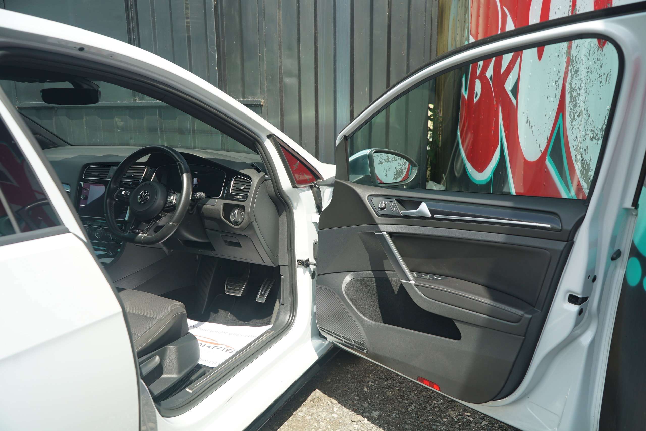 2017 VOLKSWAGEN GOLF 2017 VOLKSWAGEN GOLF