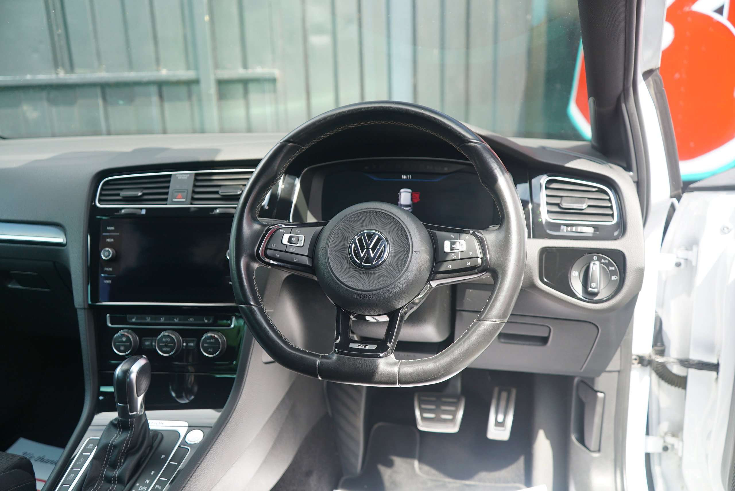 2017 VOLKSWAGEN GOLF 2017 VOLKSWAGEN GOLF