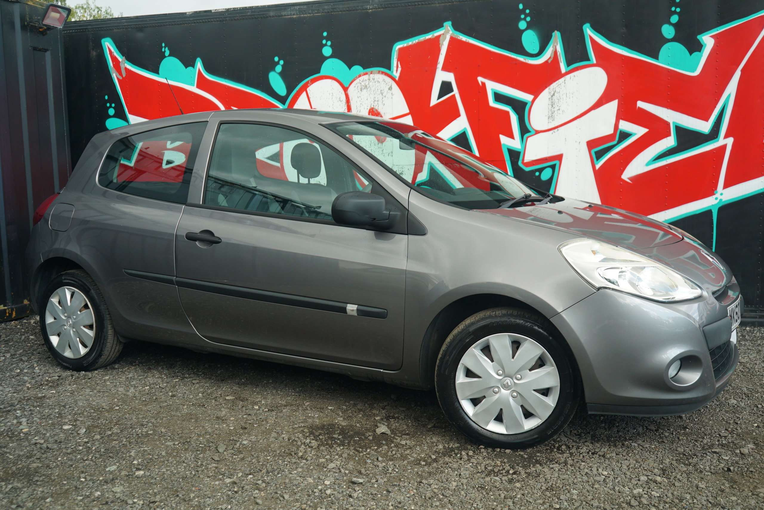2010 RENAULT CLIO 2010 RENAULT CLIO