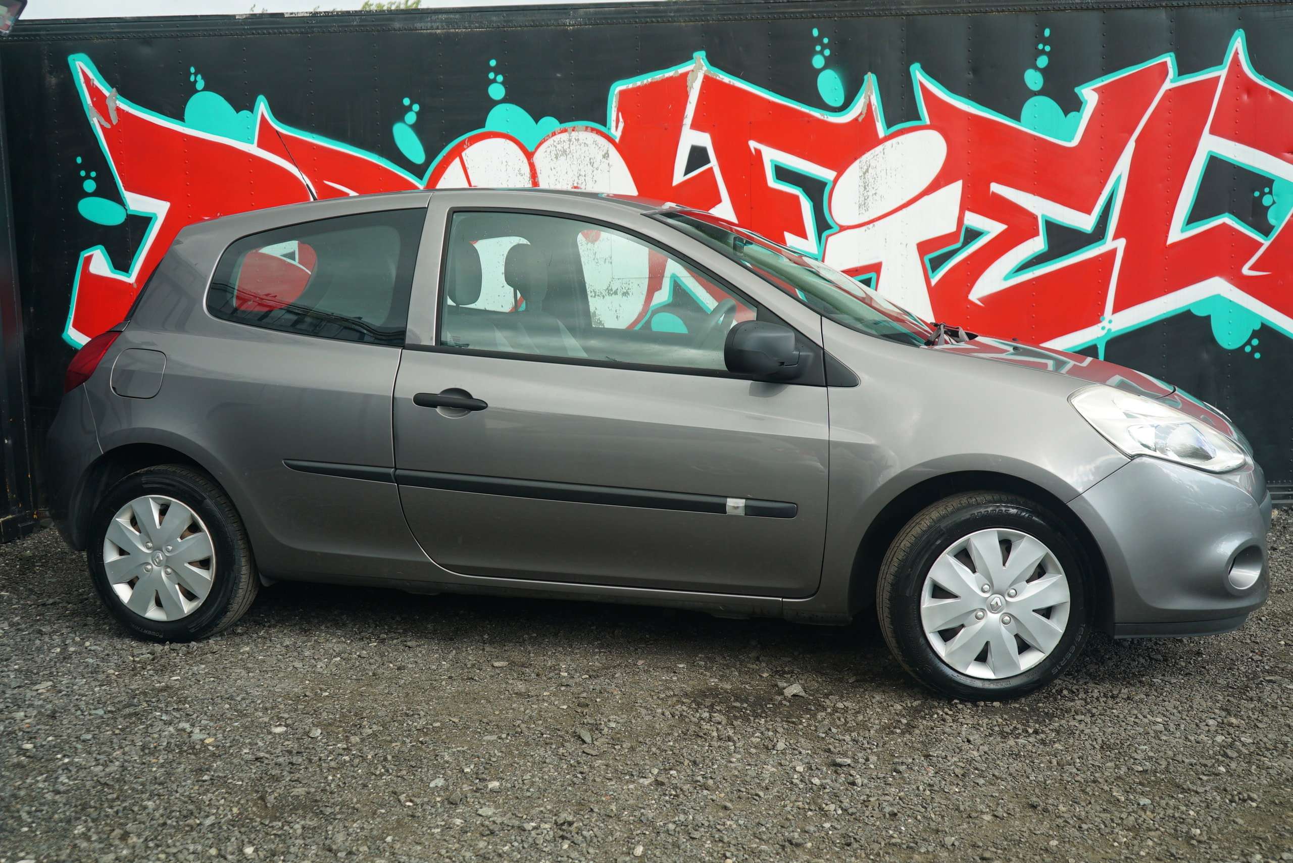 2010 RENAULT CLIO 2010 RENAULT CLIO