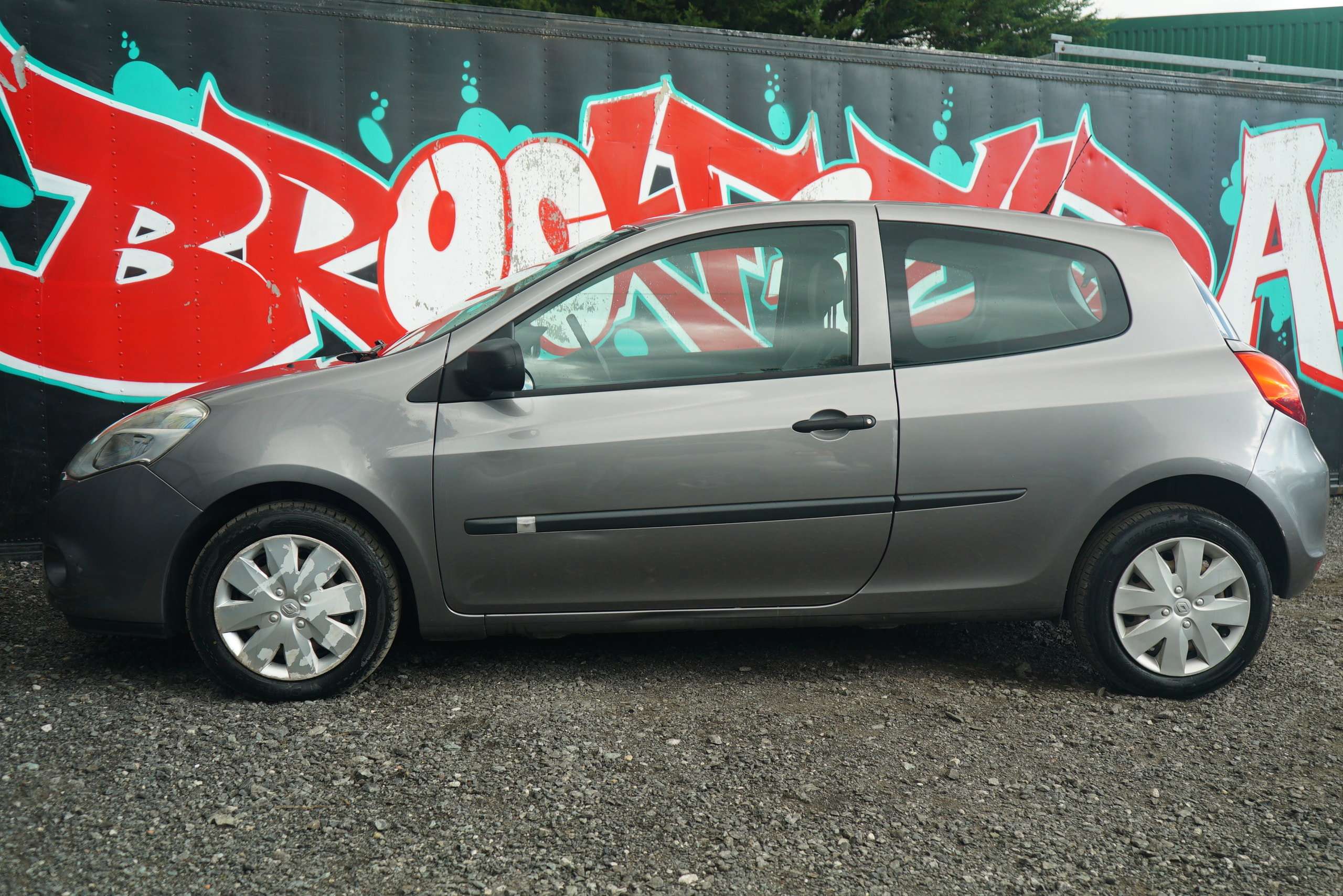 2010 RENAULT CLIO 2010 RENAULT CLIO