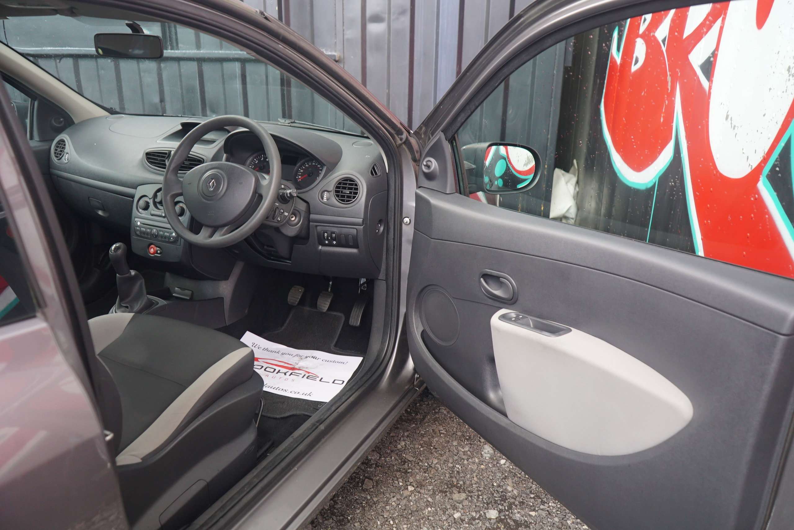 2010 RENAULT CLIO 2010 RENAULT CLIO