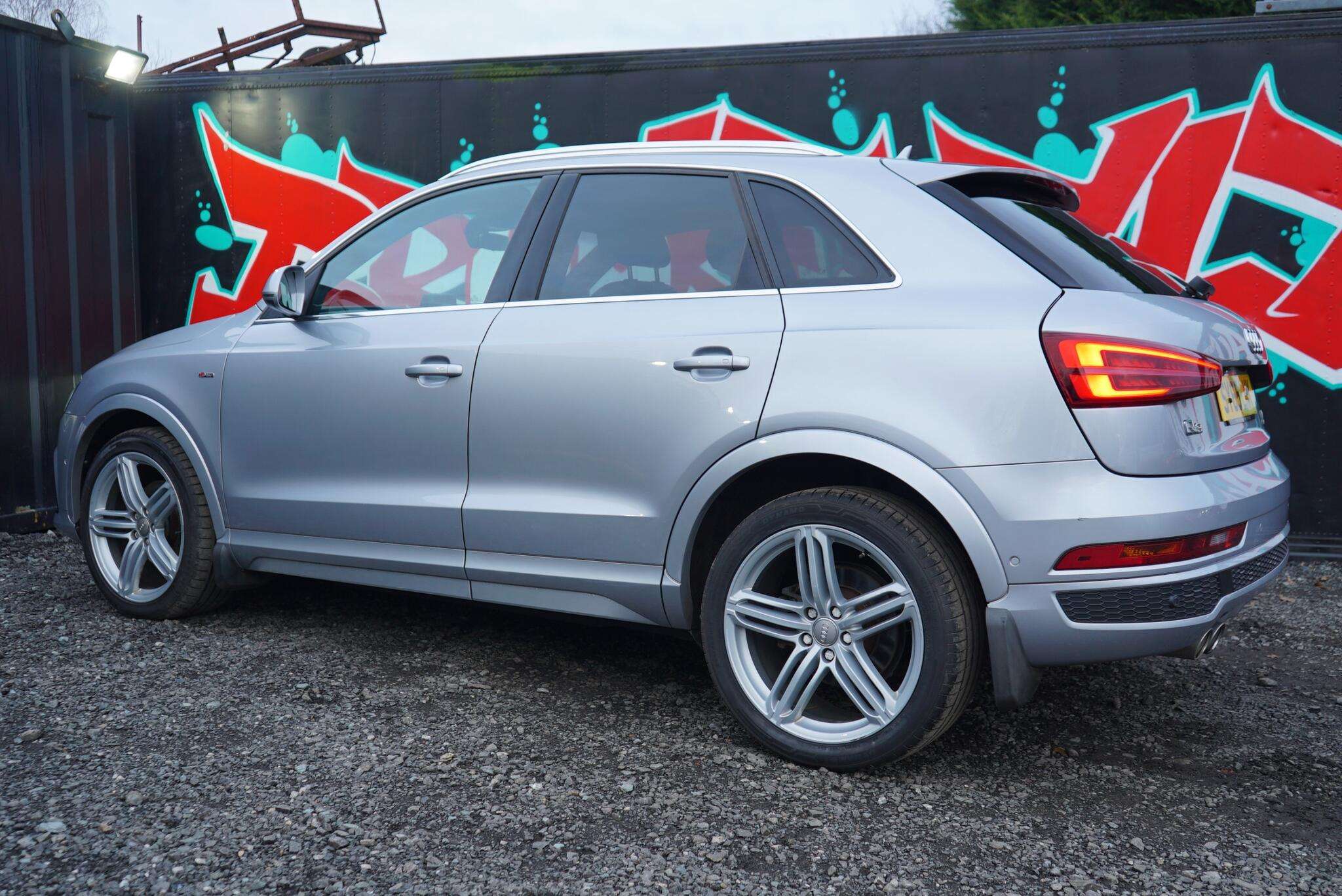 2015 AUDI Q3 2015 AUDI Q3