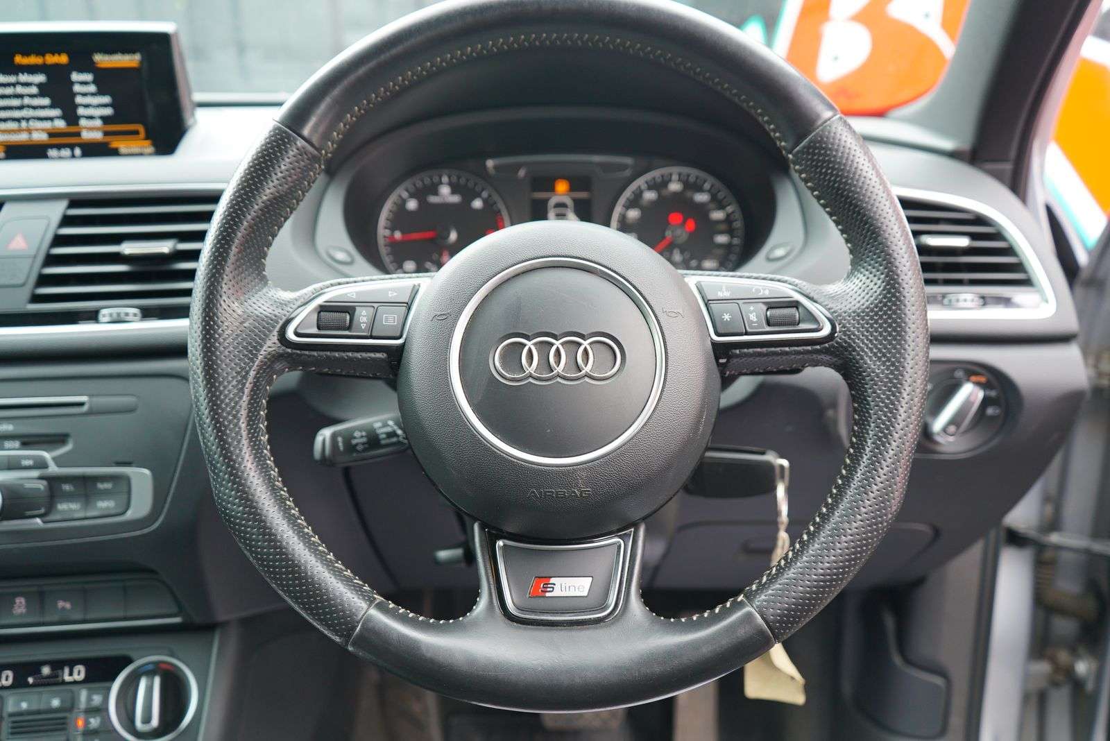 2015 AUDI Q3 2015 AUDI Q3