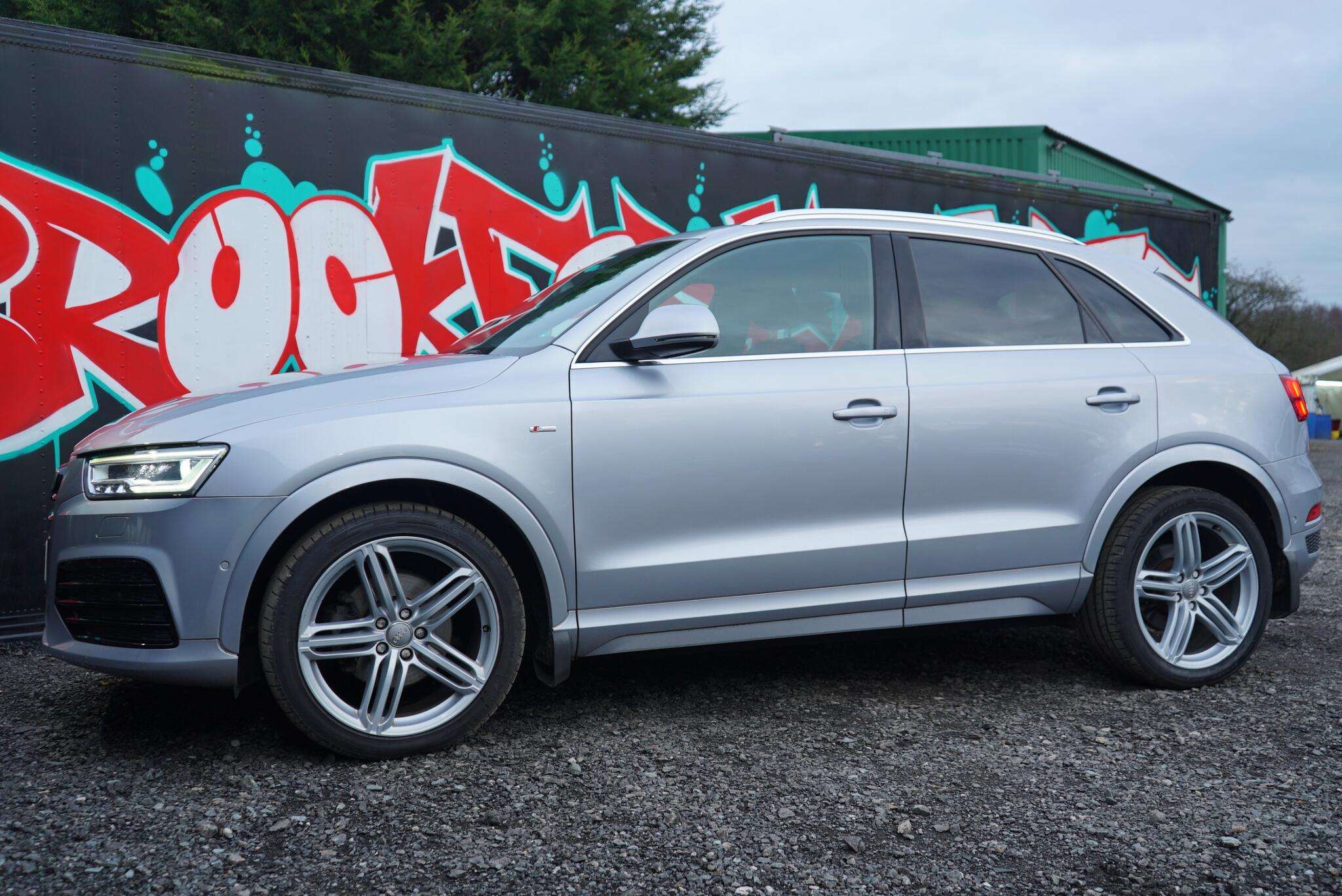 2015 AUDI Q3 2015 AUDI Q3