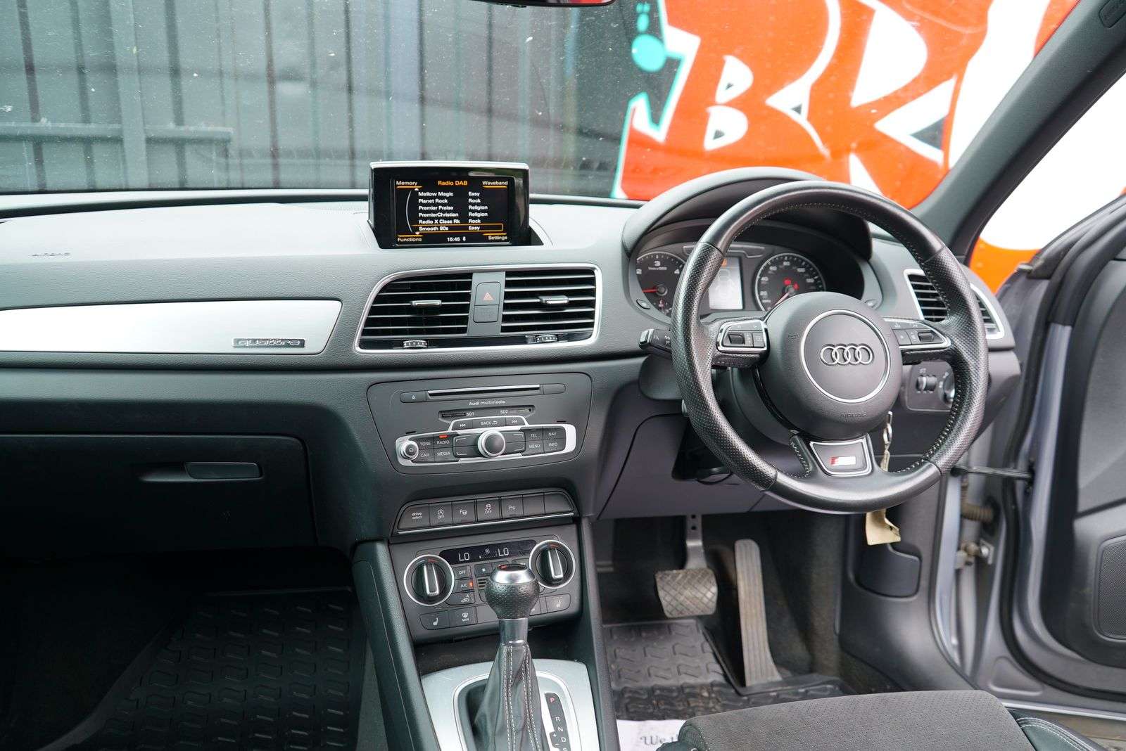 2015 AUDI Q3 2015 AUDI Q3