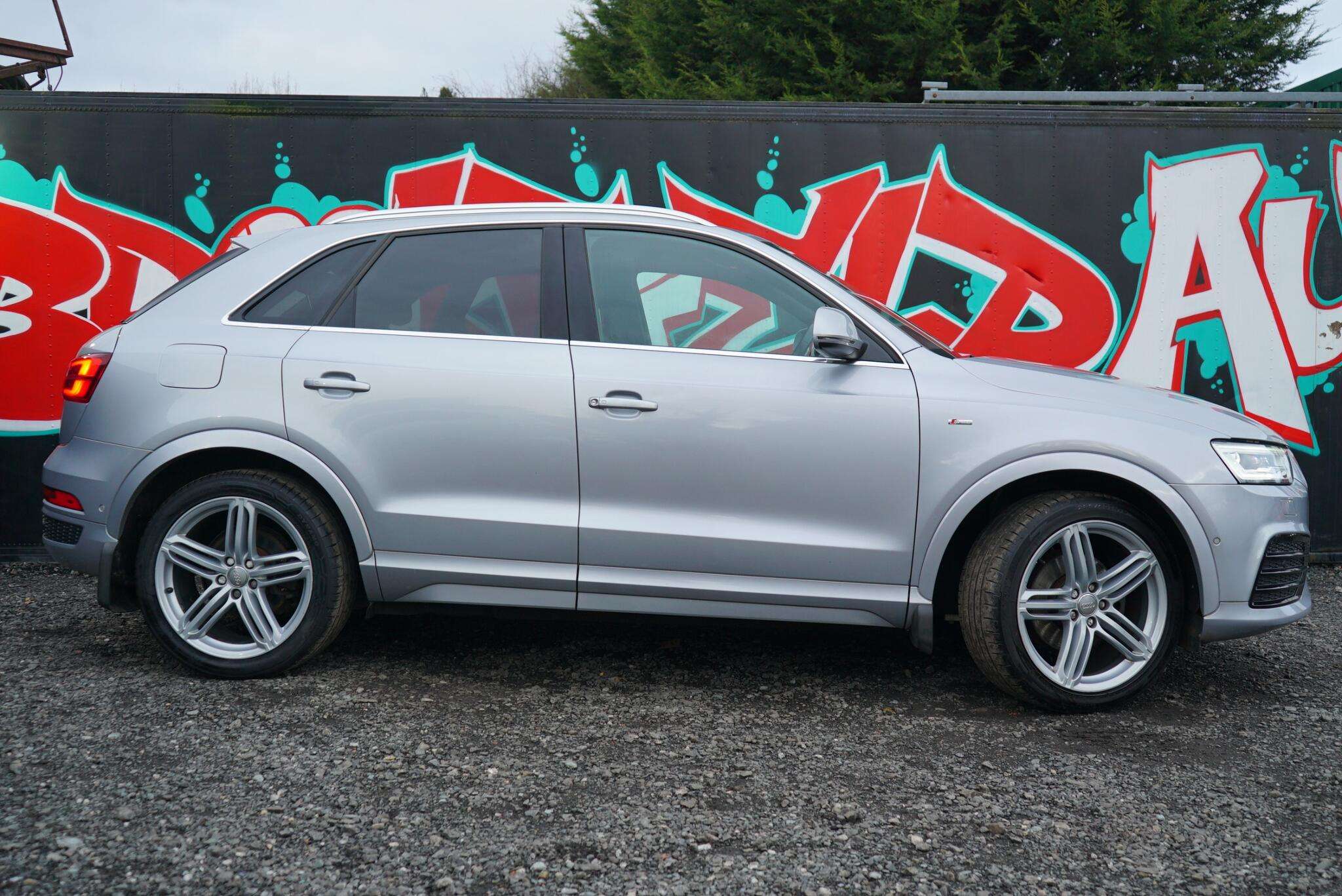 2015 AUDI Q3 2015 AUDI Q3