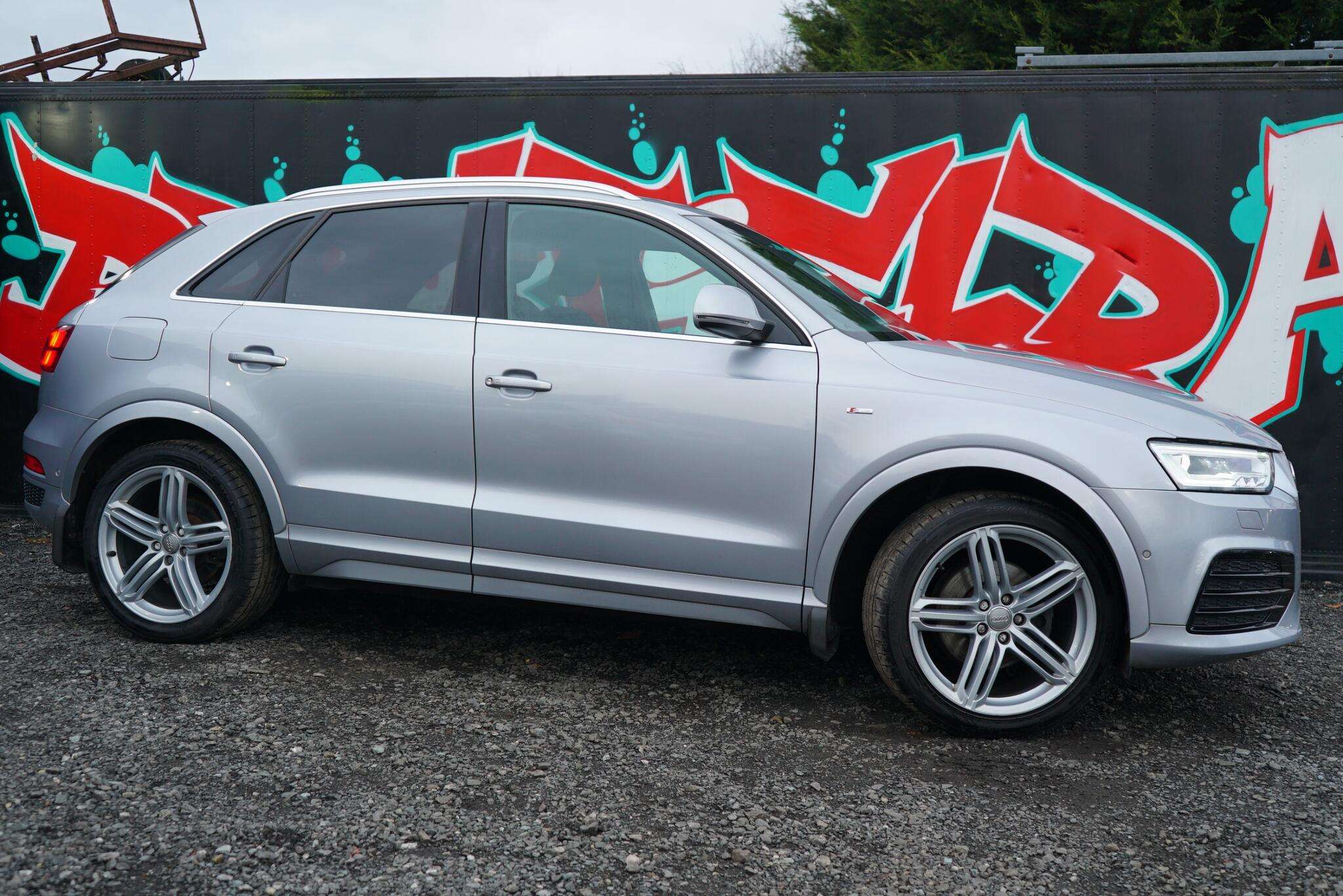 2015 AUDI Q3 2015 AUDI Q3