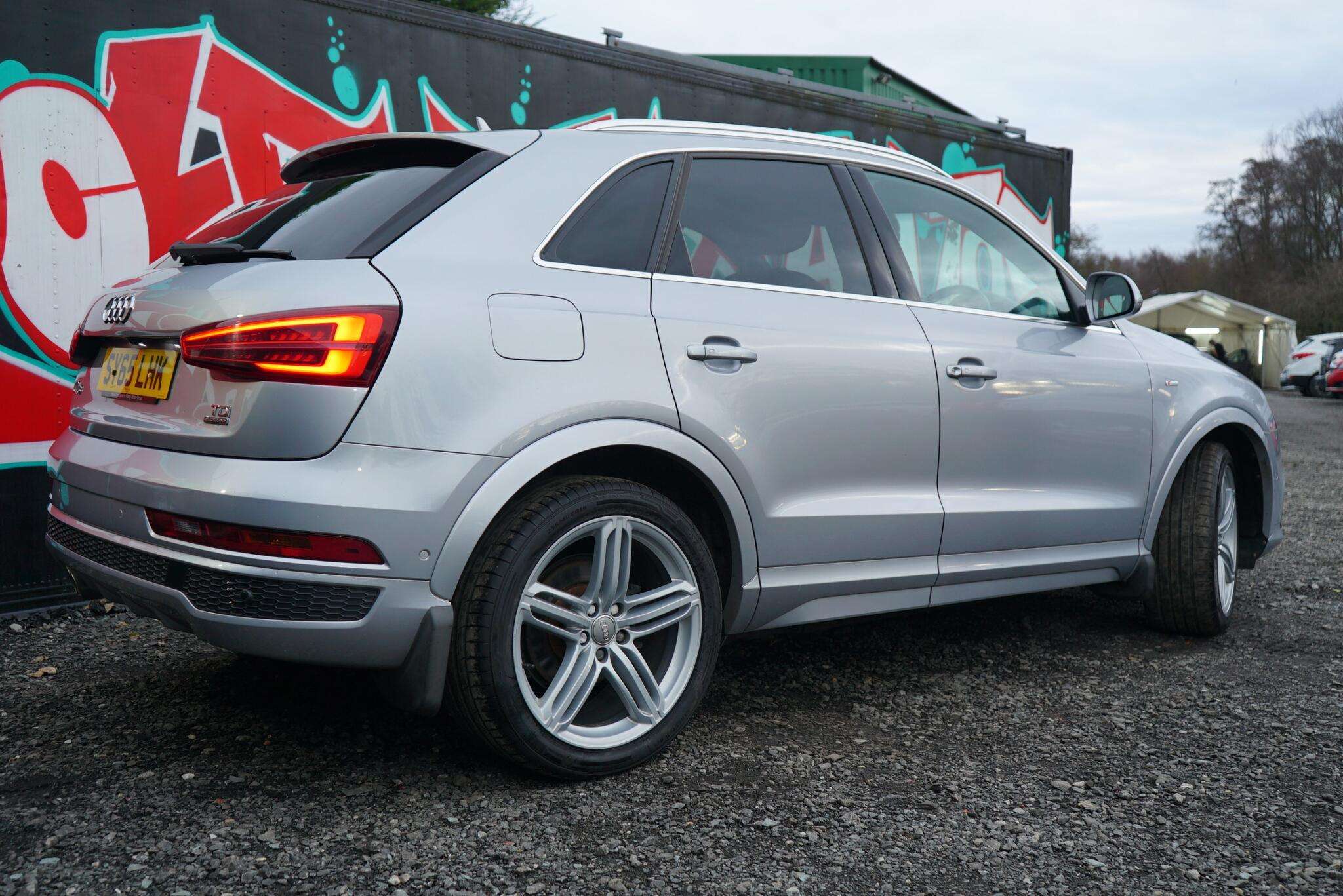 2015 AUDI Q3 2015 AUDI Q3