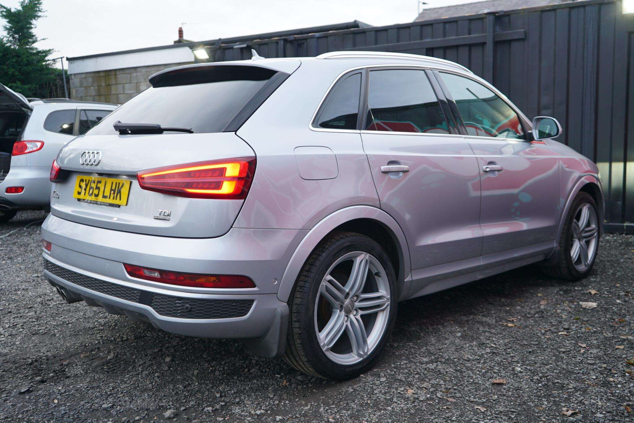 2015 AUDI Q3 2015 AUDI Q3
