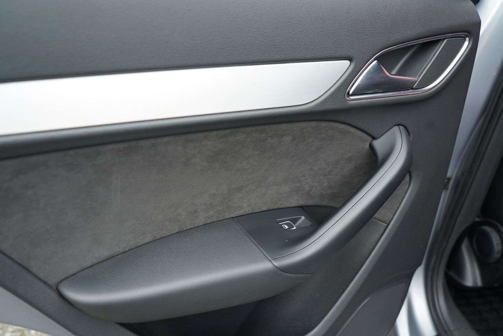 2015 AUDI Q3 2015 AUDI Q3