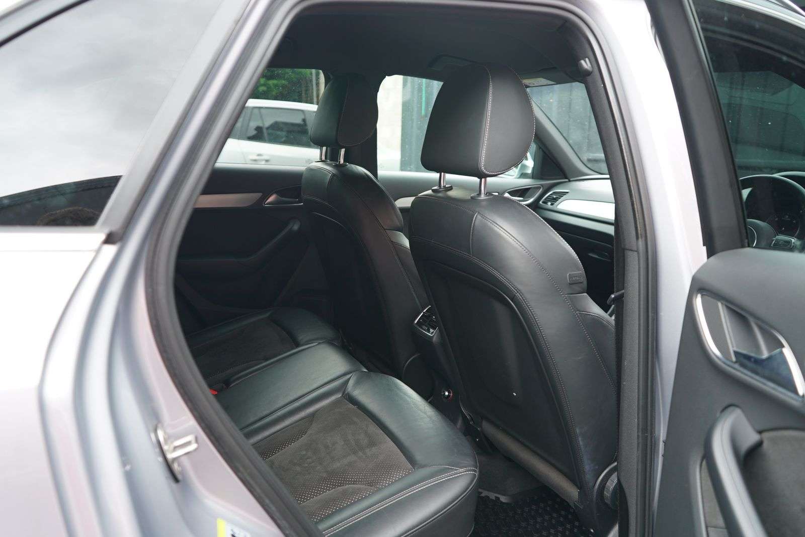 2015 AUDI Q3 2015 AUDI Q3