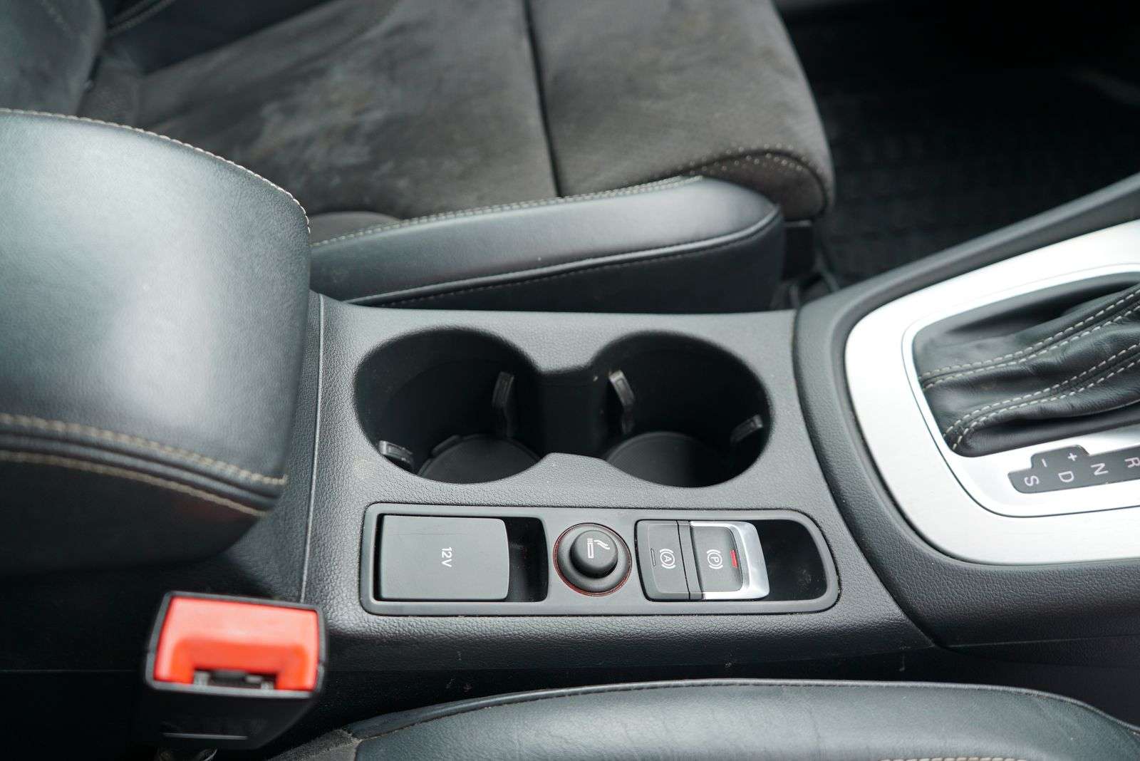 2015 AUDI Q3 2015 AUDI Q3