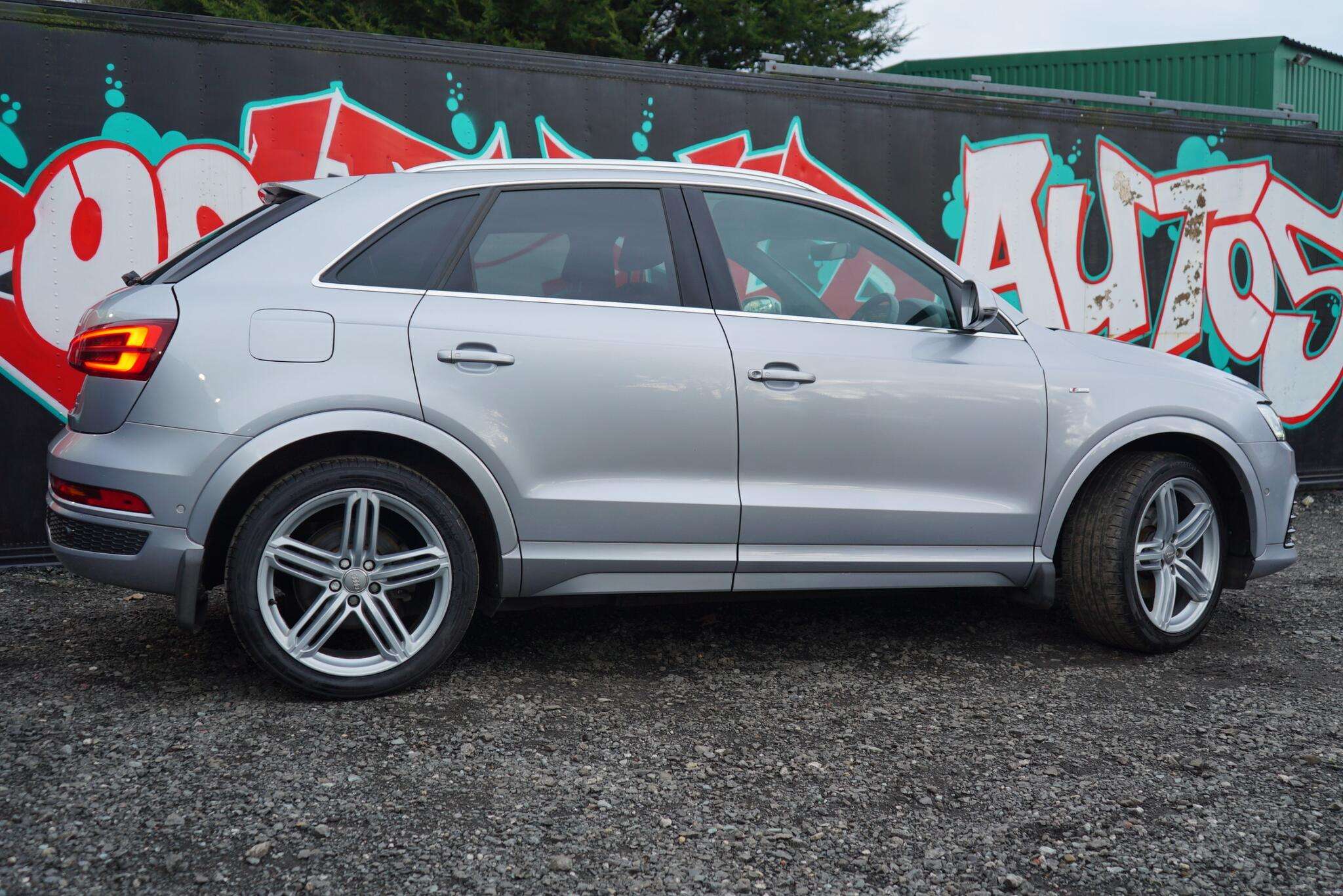 2015 AUDI Q3 2015 AUDI Q3