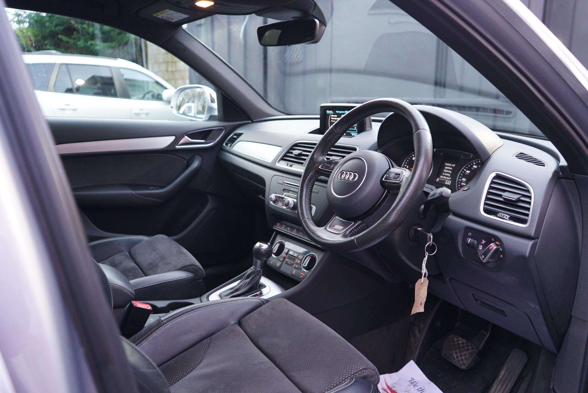 2015 AUDI Q3 2015 AUDI Q3