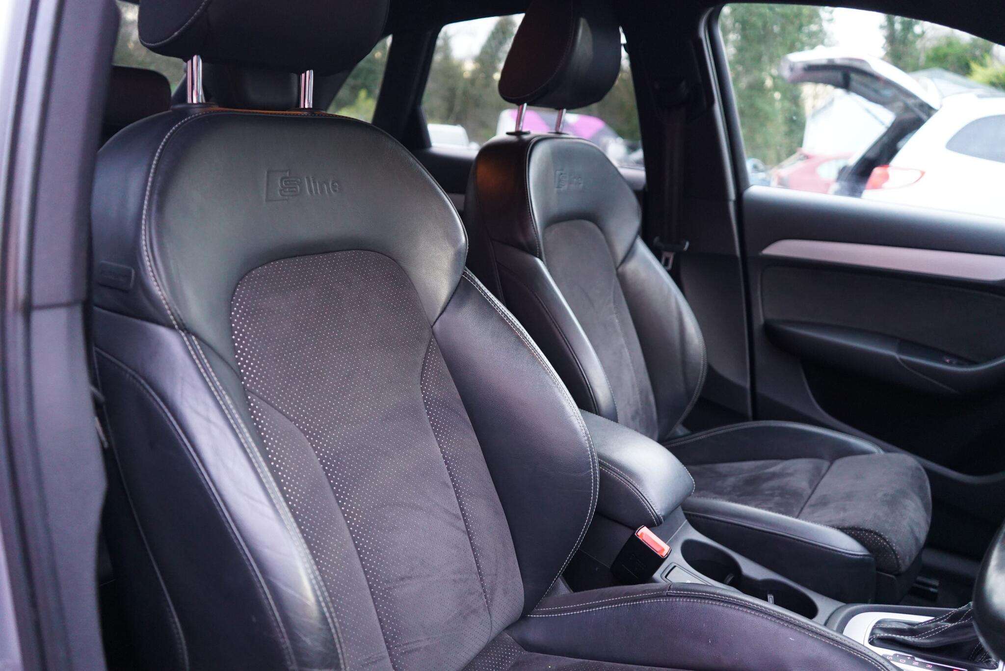 2015 AUDI Q3 2015 AUDI Q3