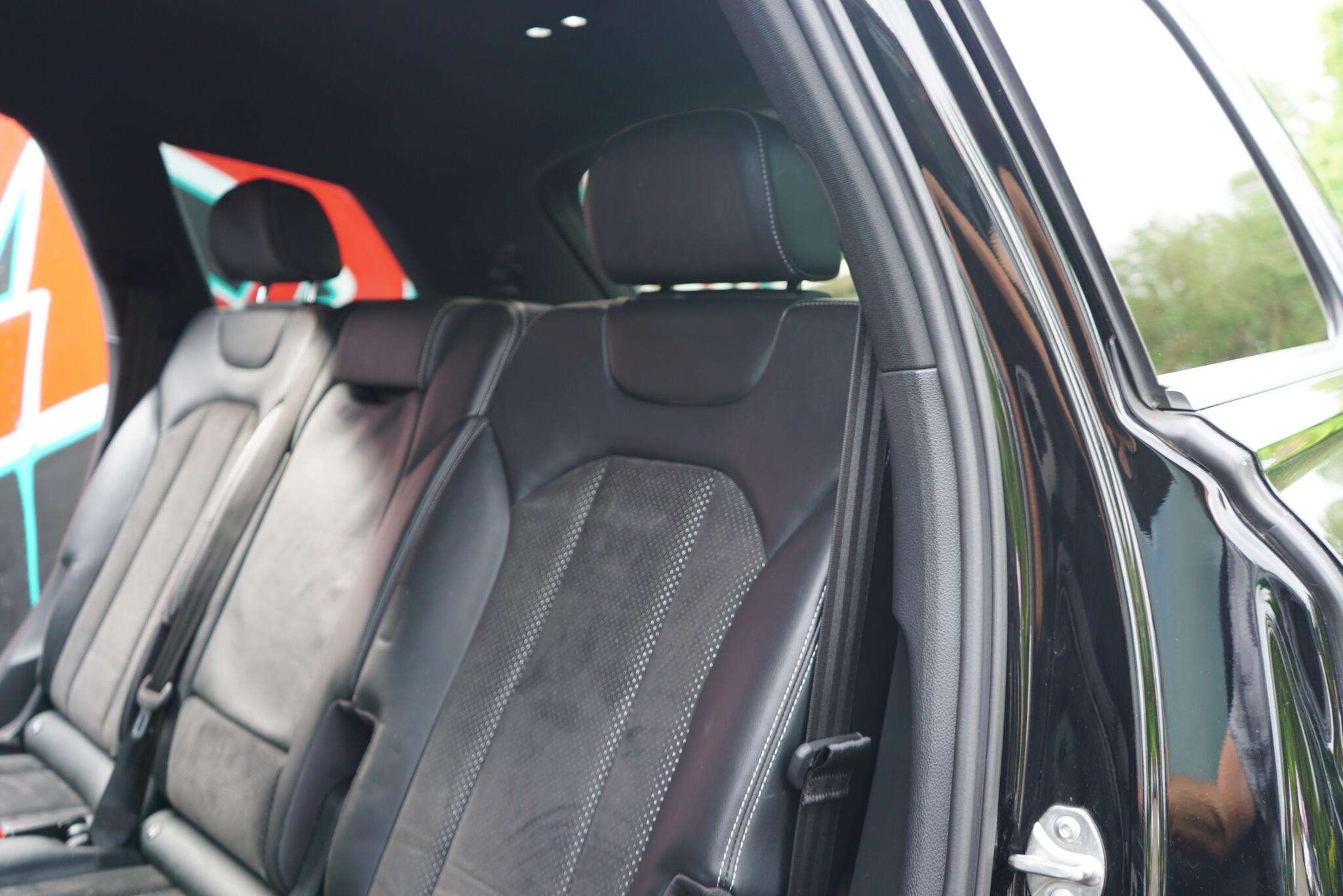 2016 AUDI Q7 2016 AUDI Q7