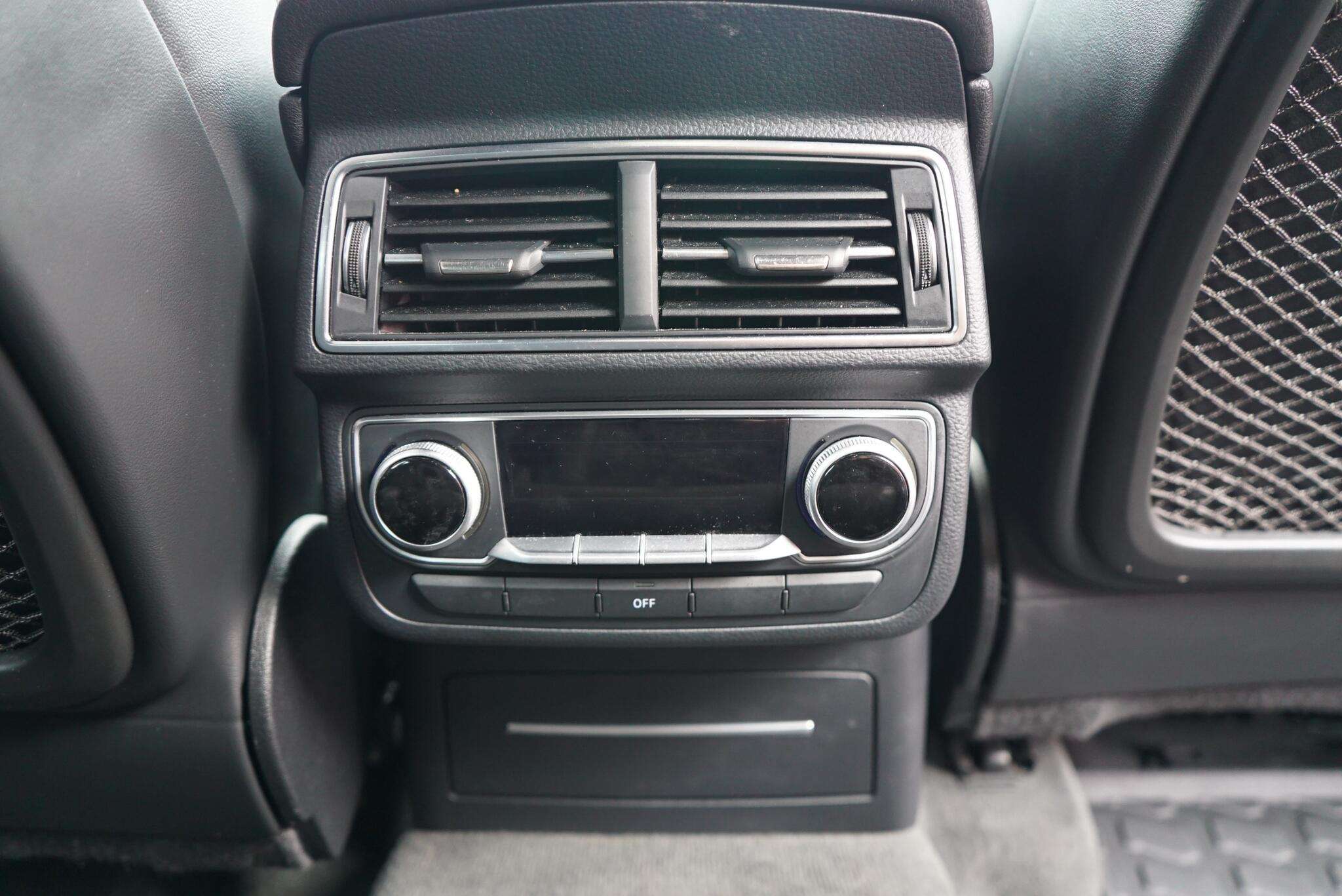 2016 AUDI Q7 2016 AUDI Q7