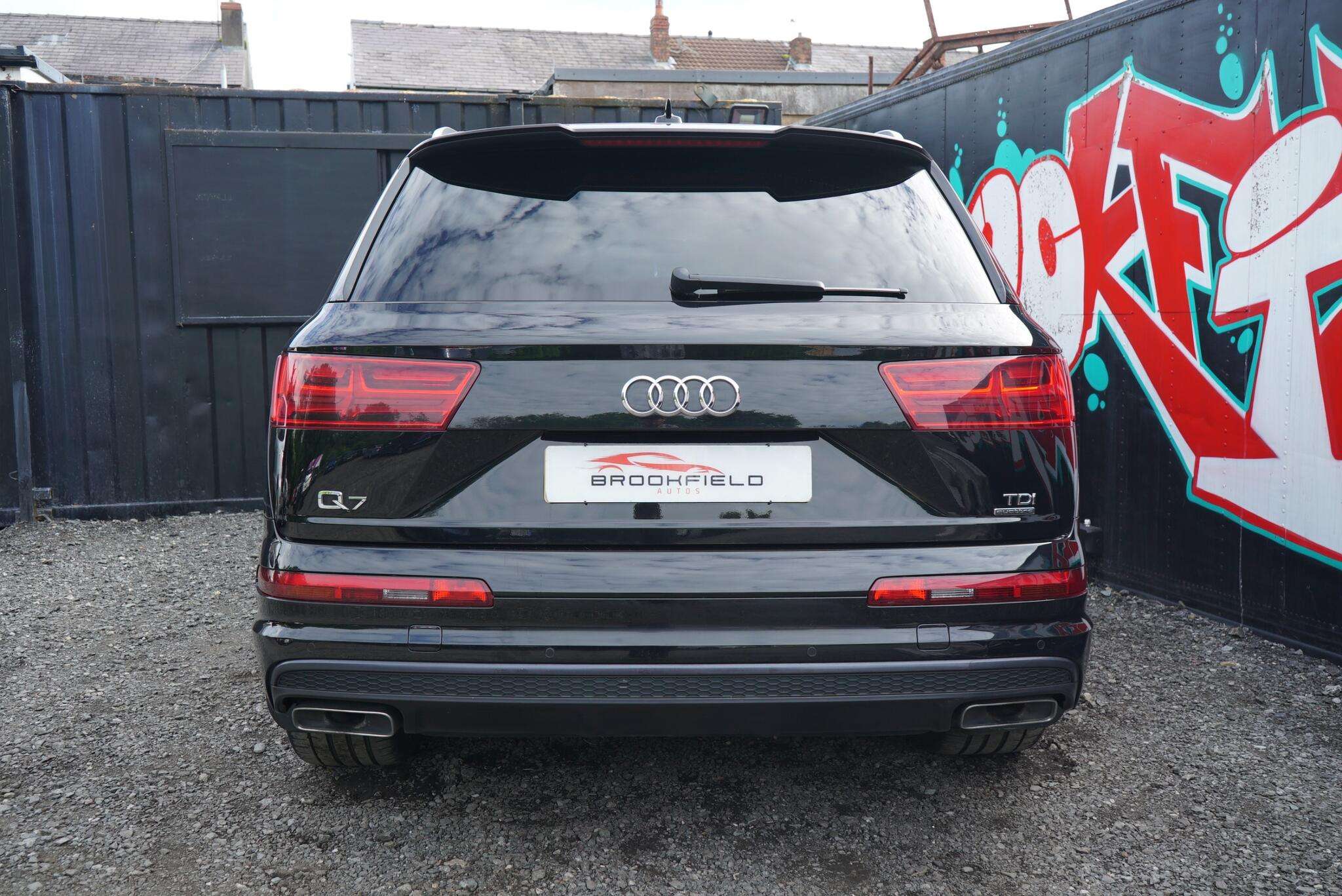 2016 AUDI Q7 2016 AUDI Q7