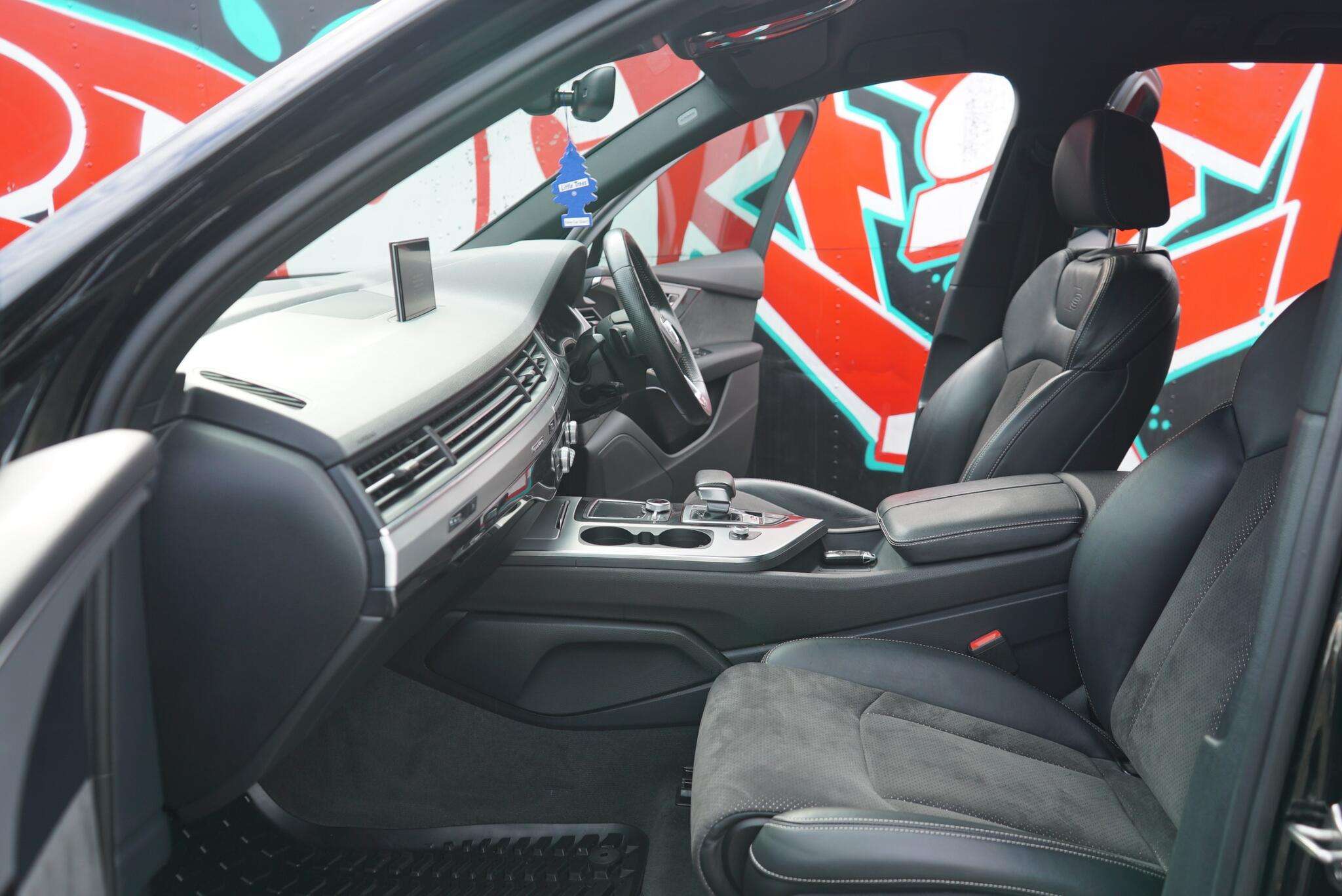 2016 AUDI Q7 2016 AUDI Q7