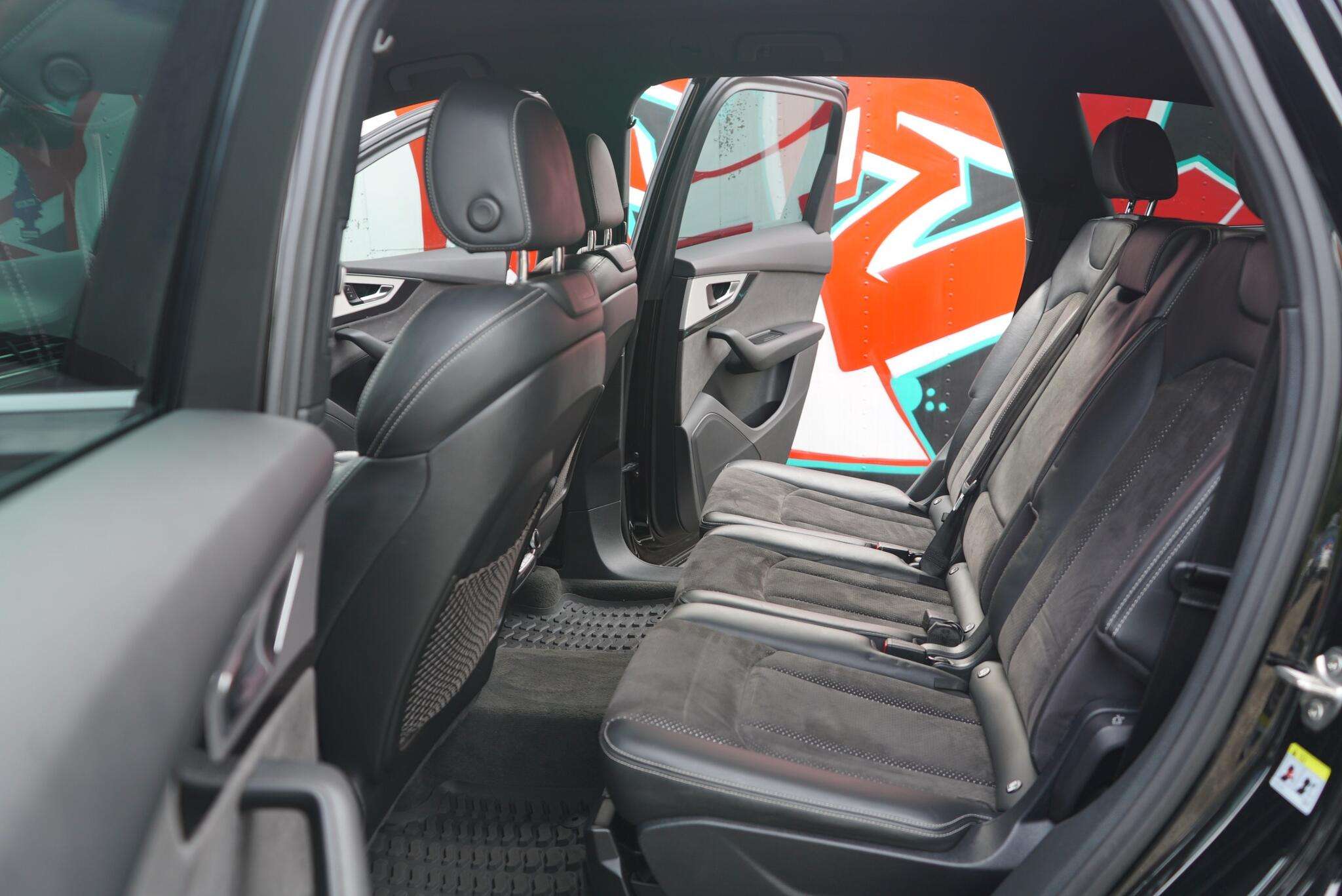 2016 AUDI Q7 2016 AUDI Q7