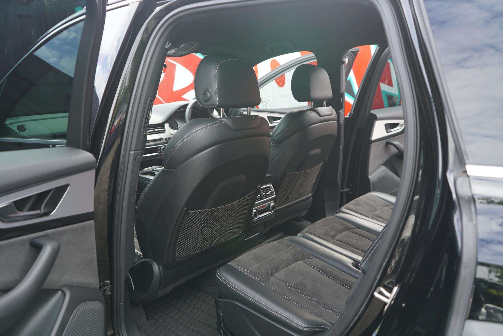 2016 AUDI Q7 2016 AUDI Q7