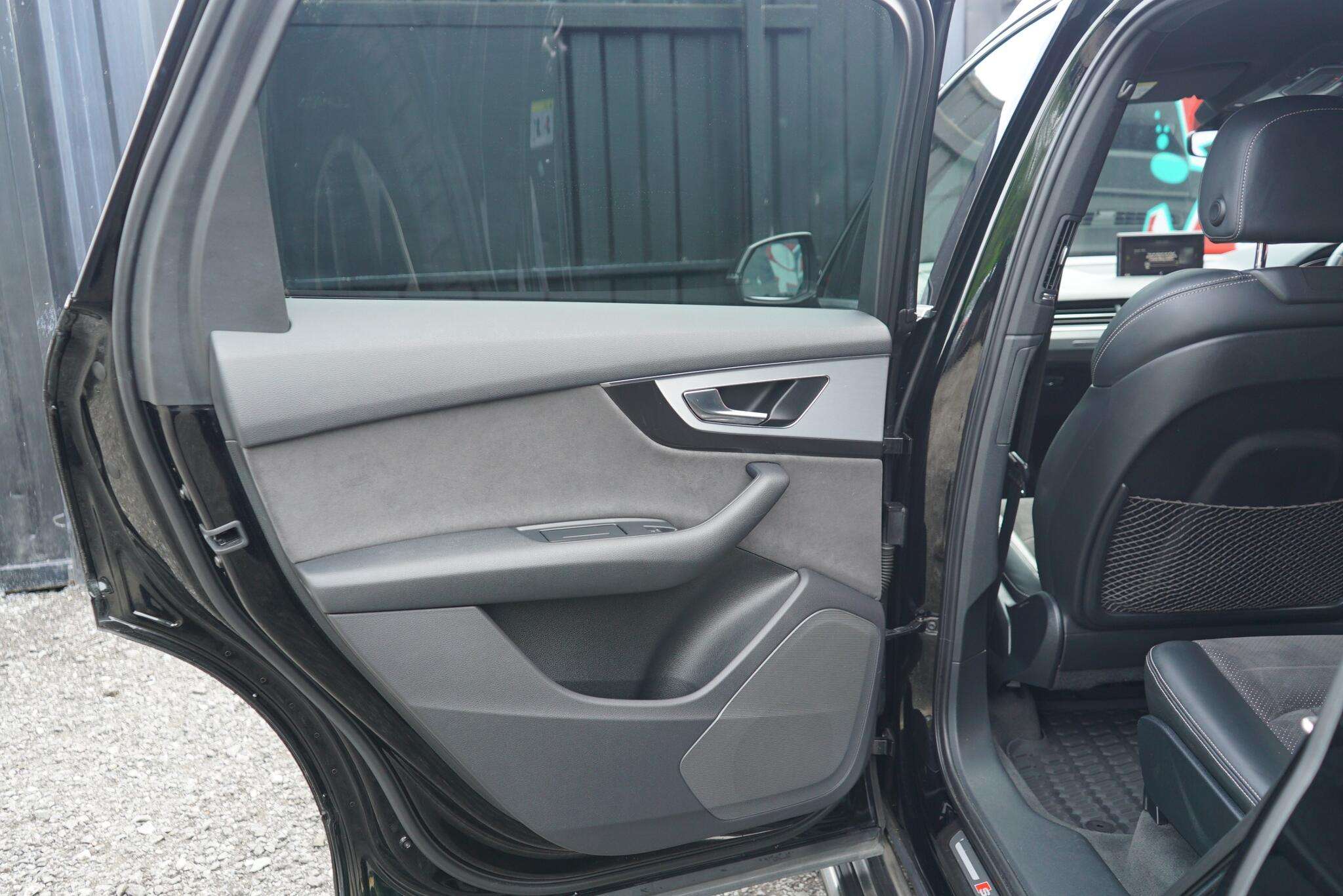 2016 AUDI Q7 2016 AUDI Q7