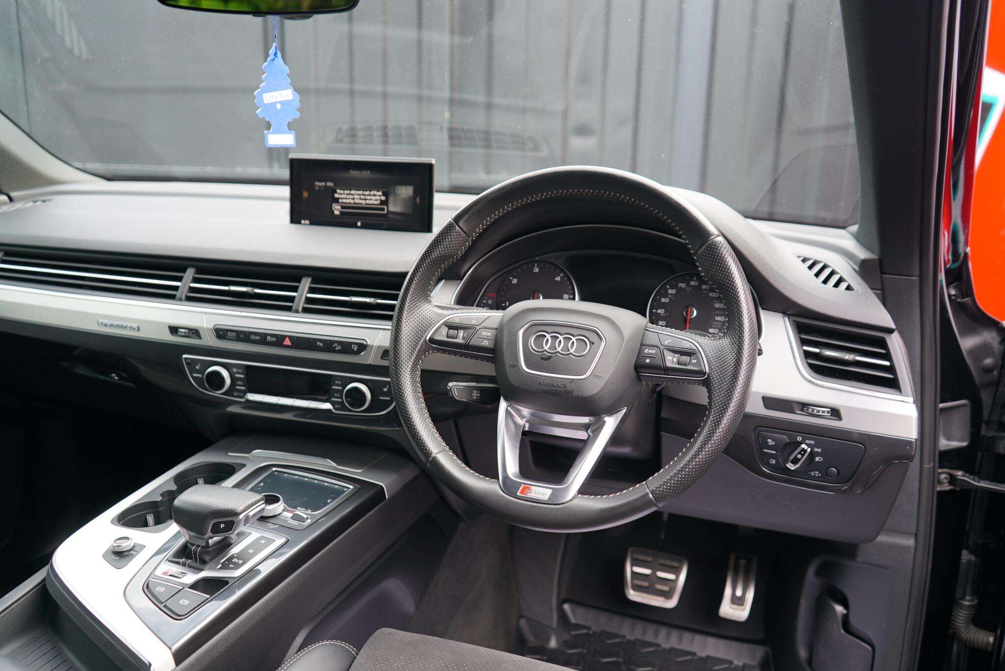 2016 AUDI Q7 2016 AUDI Q7
