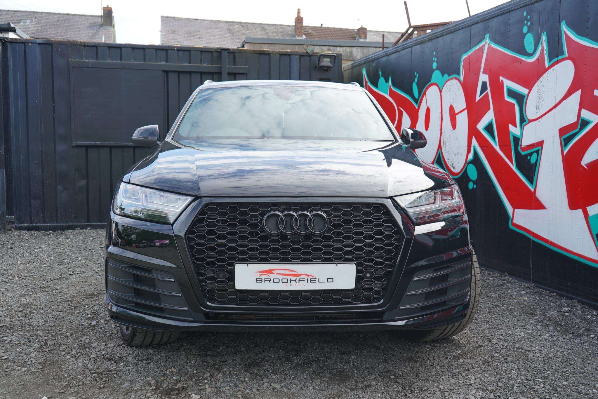 A 2016 AUDI Q7 3.0 TDI V6 S line SUV 5dr Diesel Tiptronic quattro Euro 6 (s/s) (272 ps) A 2016 AUDI Q7 3.0 TDI V6 S line SUV 5dr Diesel Tiptronic quattro Euro 6 (s/s) (272 ps)