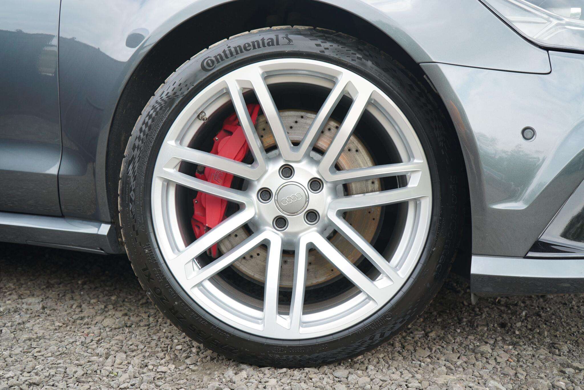 2015 AUDI RS6 AVANT 2015 AUDI RS6 AVANT