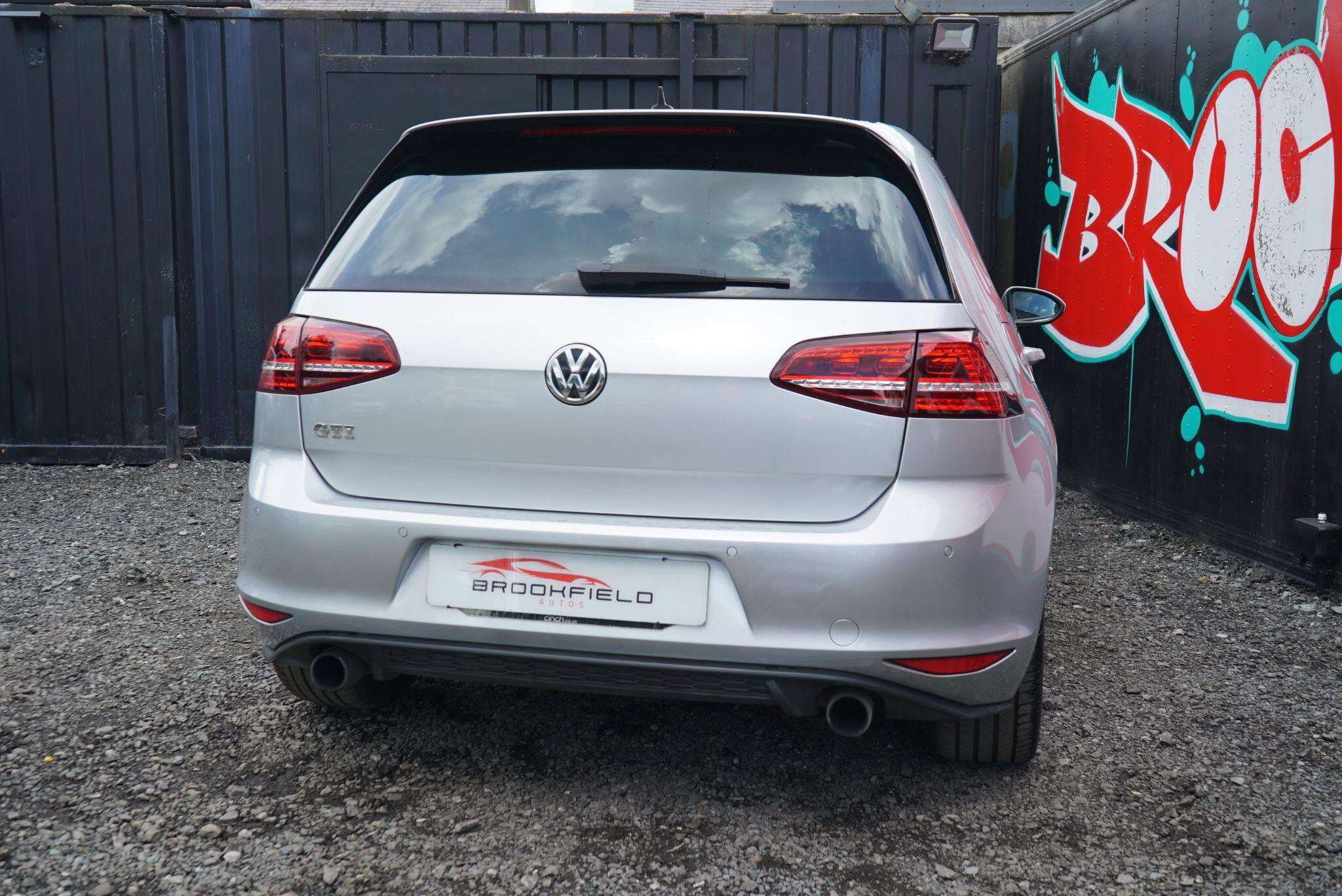2017 VOLKSWAGEN GOLF 2017 VOLKSWAGEN GOLF
