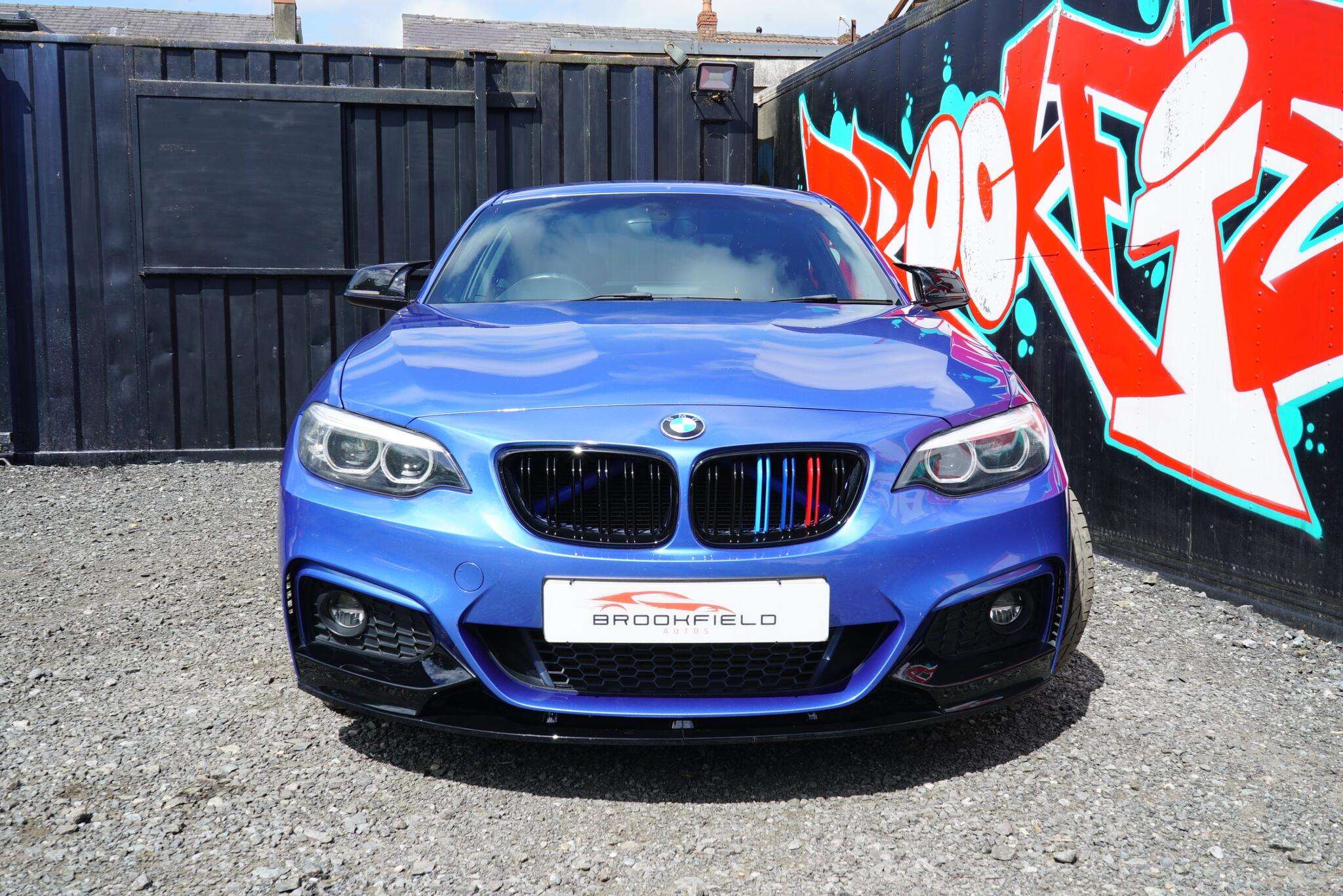A 2018 BMW 2 SERIES 2.0 220d M Sport Coupe 2dr Diesel Auto Euro 6 (s/s) (190 ps) A 2018 BMW 2 SERIES 2.0 220d M Sport Coupe 2dr Diesel Auto Euro 6 (s/s) (190 ps)