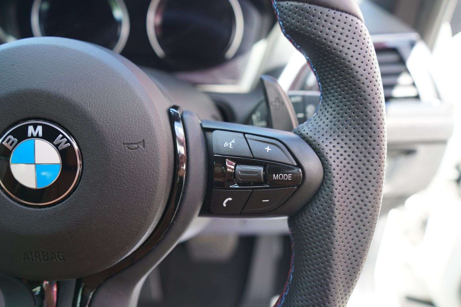 2019 BMW 1 SERIES 2019 BMW 1 SERIES