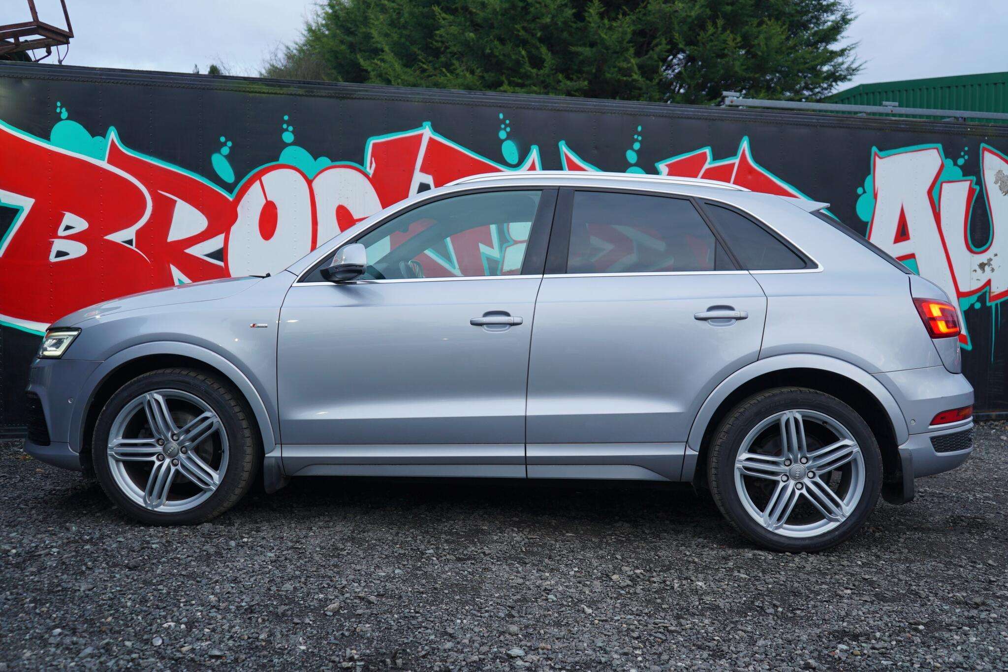 2015 AUDI Q3 2015 AUDI Q3