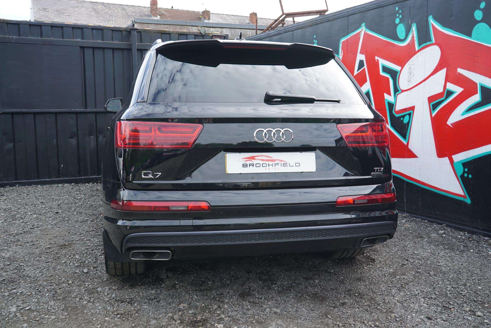 2016 AUDI Q7 2016 AUDI Q7